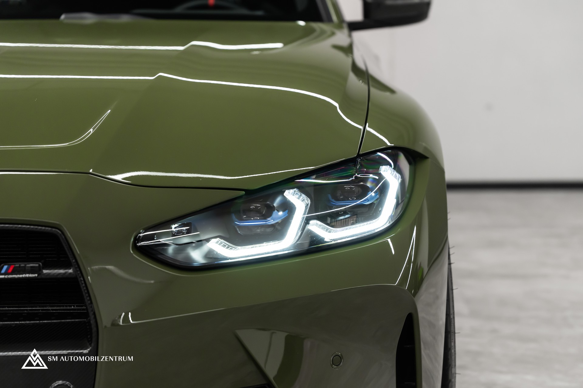 BMW M3 Competition xDrive Touring / Urban Green II / Carbon Exterieur & Interieur / Werksgarantie / 360°-showroom-element-2