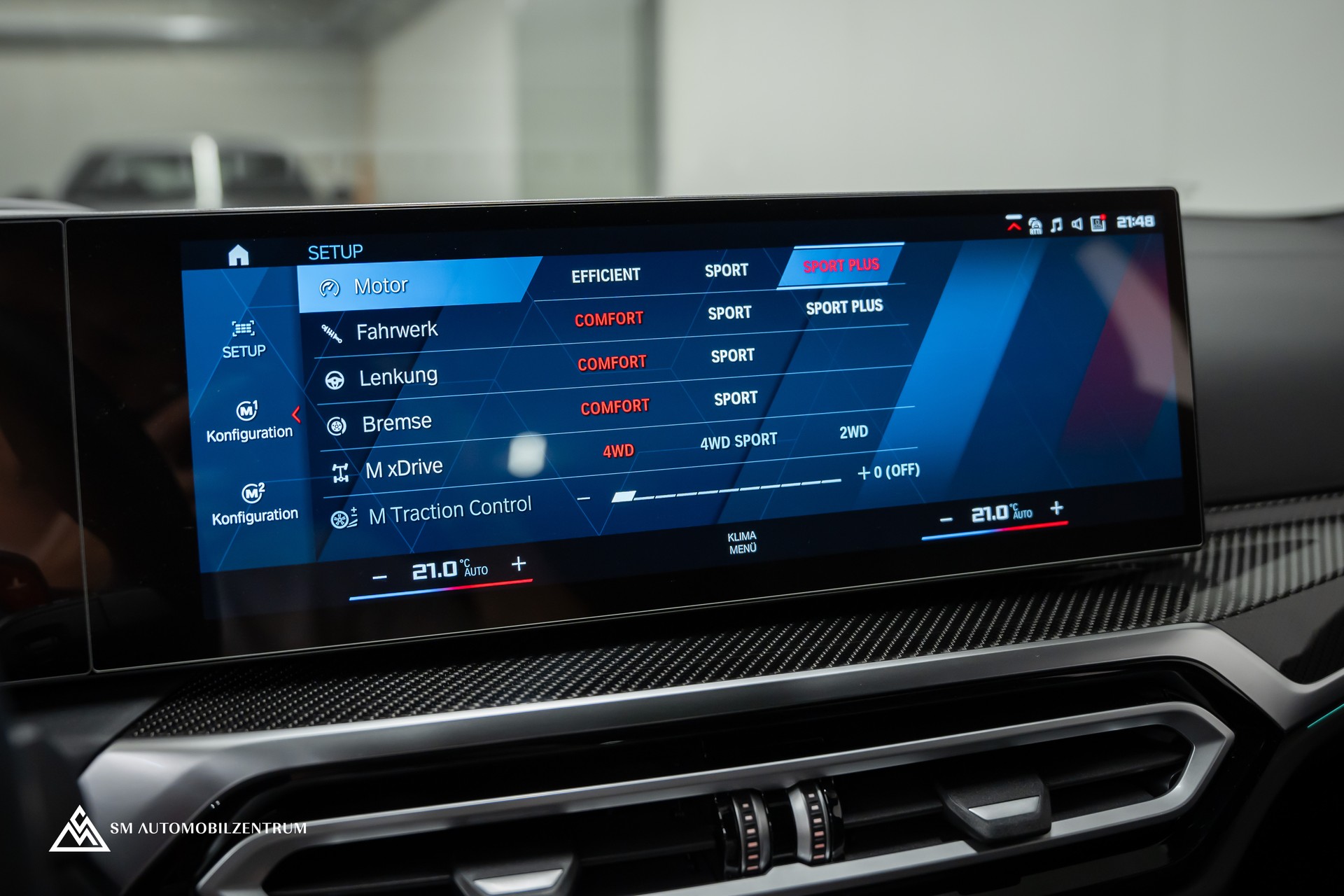 BMW M3 Competition xDrive Touring / Urban Green II / Carbon Exterieur & Interieur / Werksgarantie / 360°-image-47