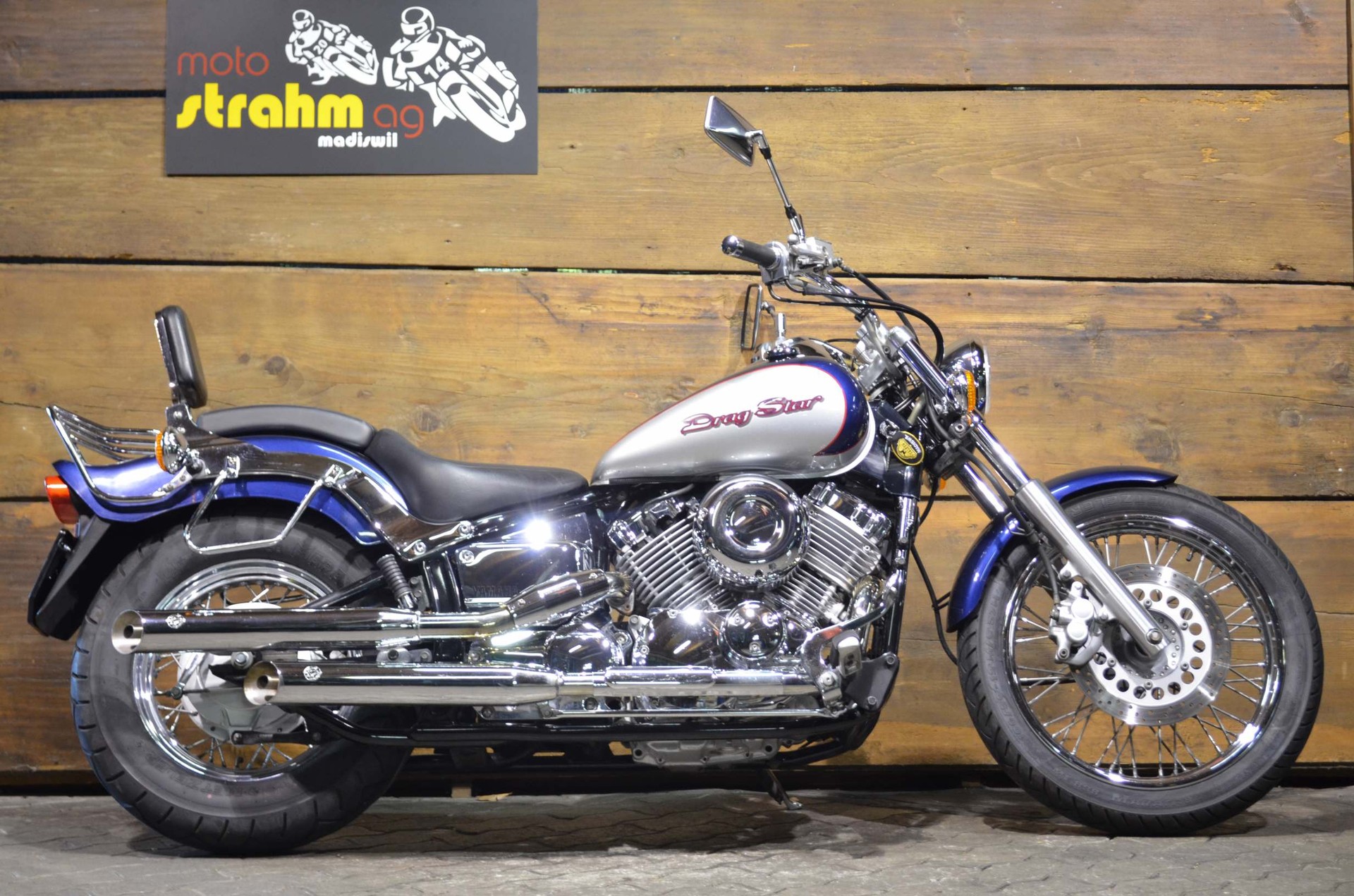 YAMAHA XVS 650 Drag Star-image-1