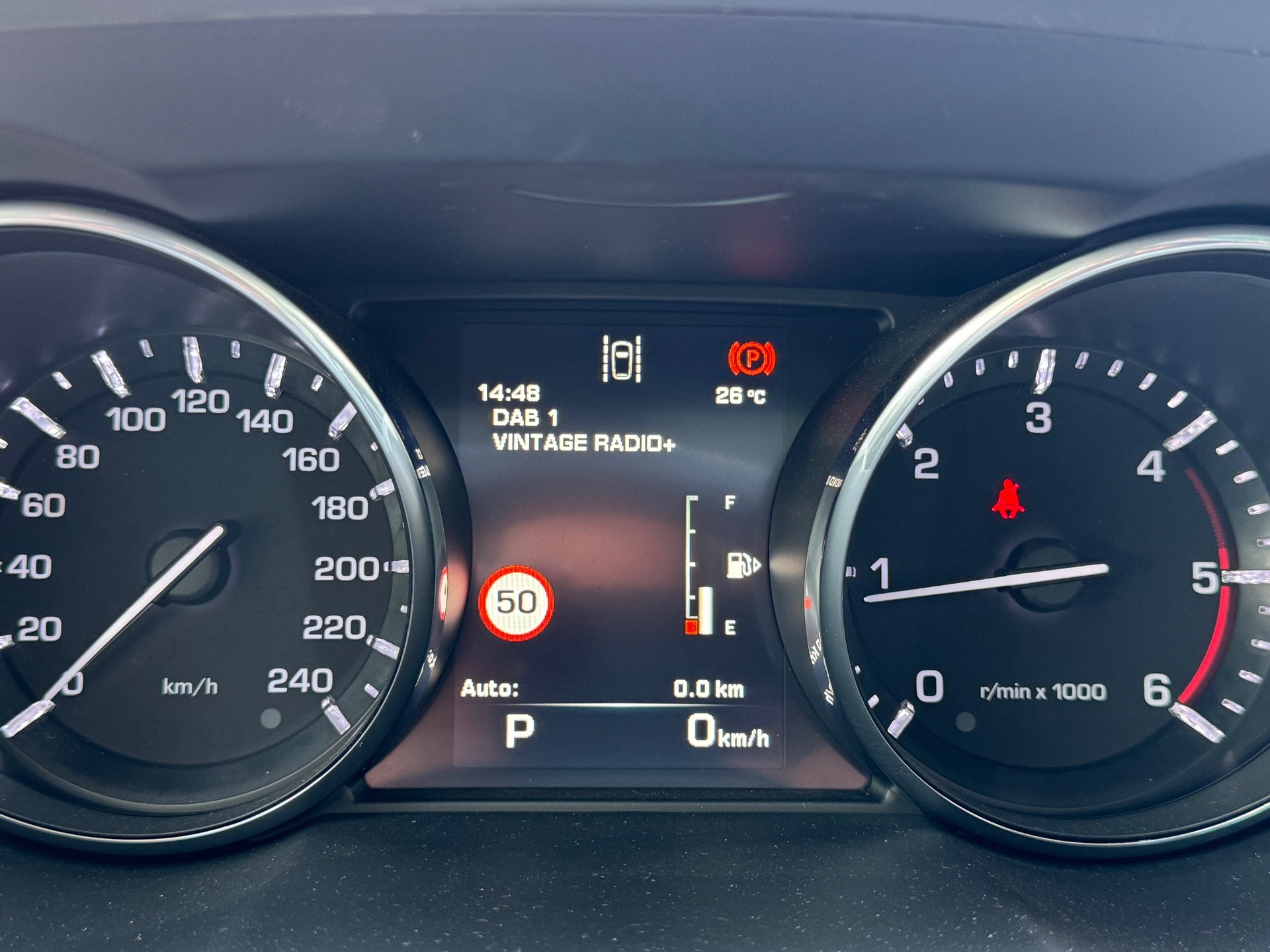 LAND ROVER Range Rover Evoque 2.2 SD4 Prestige AT9-image-16