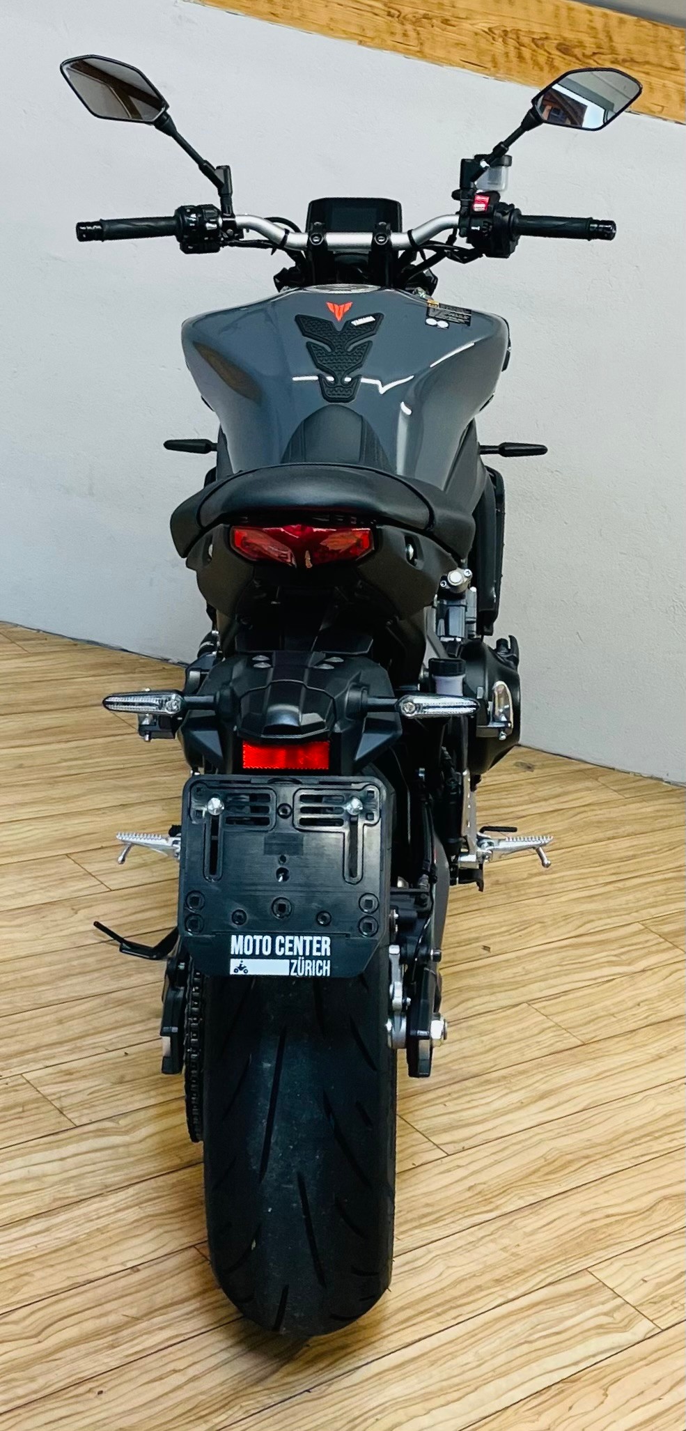 YAMAHA MT-09-image-3