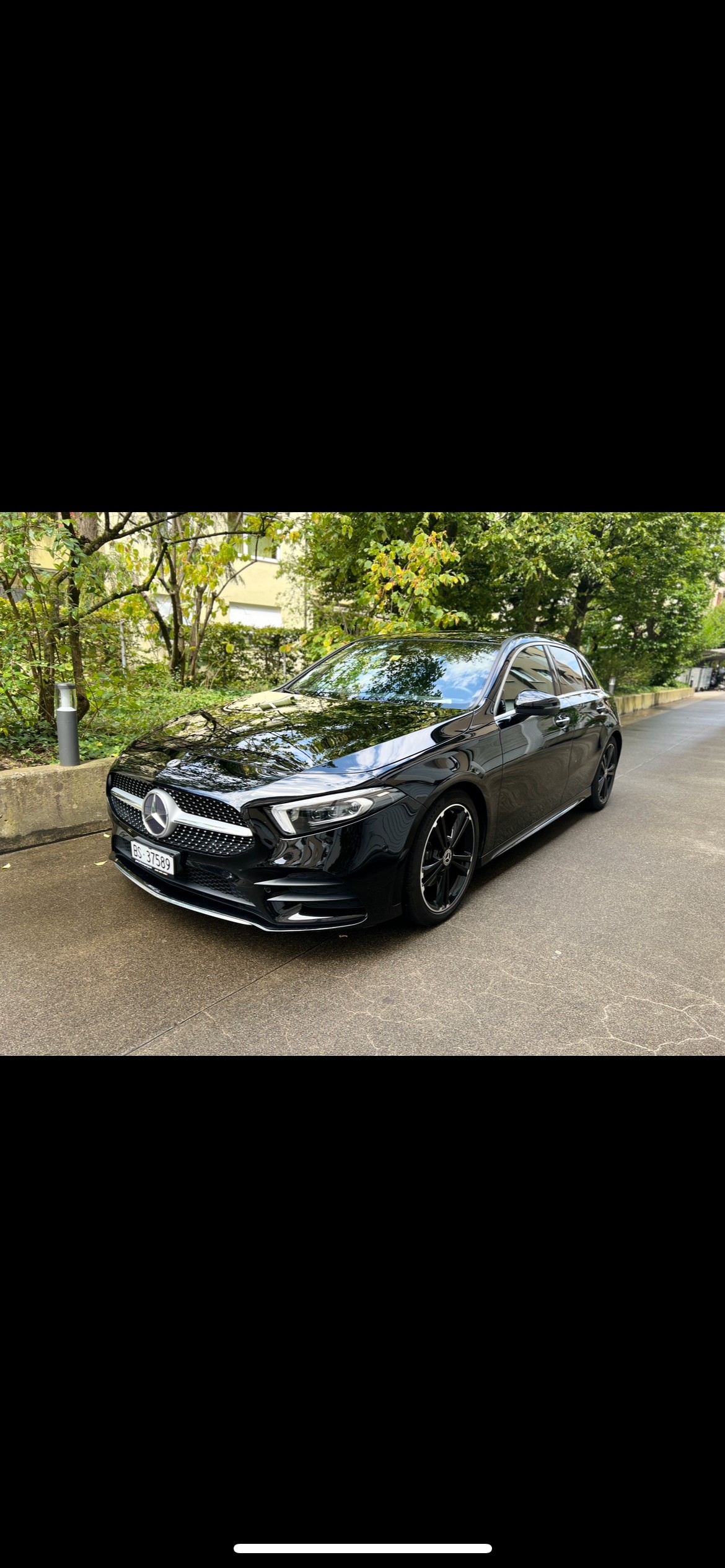 MERCEDES-BENZ A 180 d AMG Line-image-1