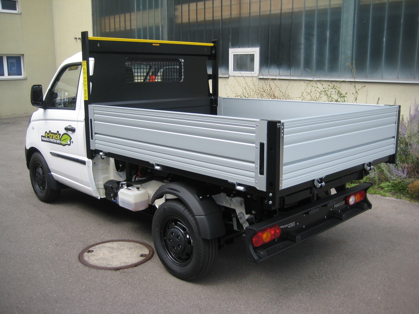PIAGGIO NPe Kipper Cuccini-image-2