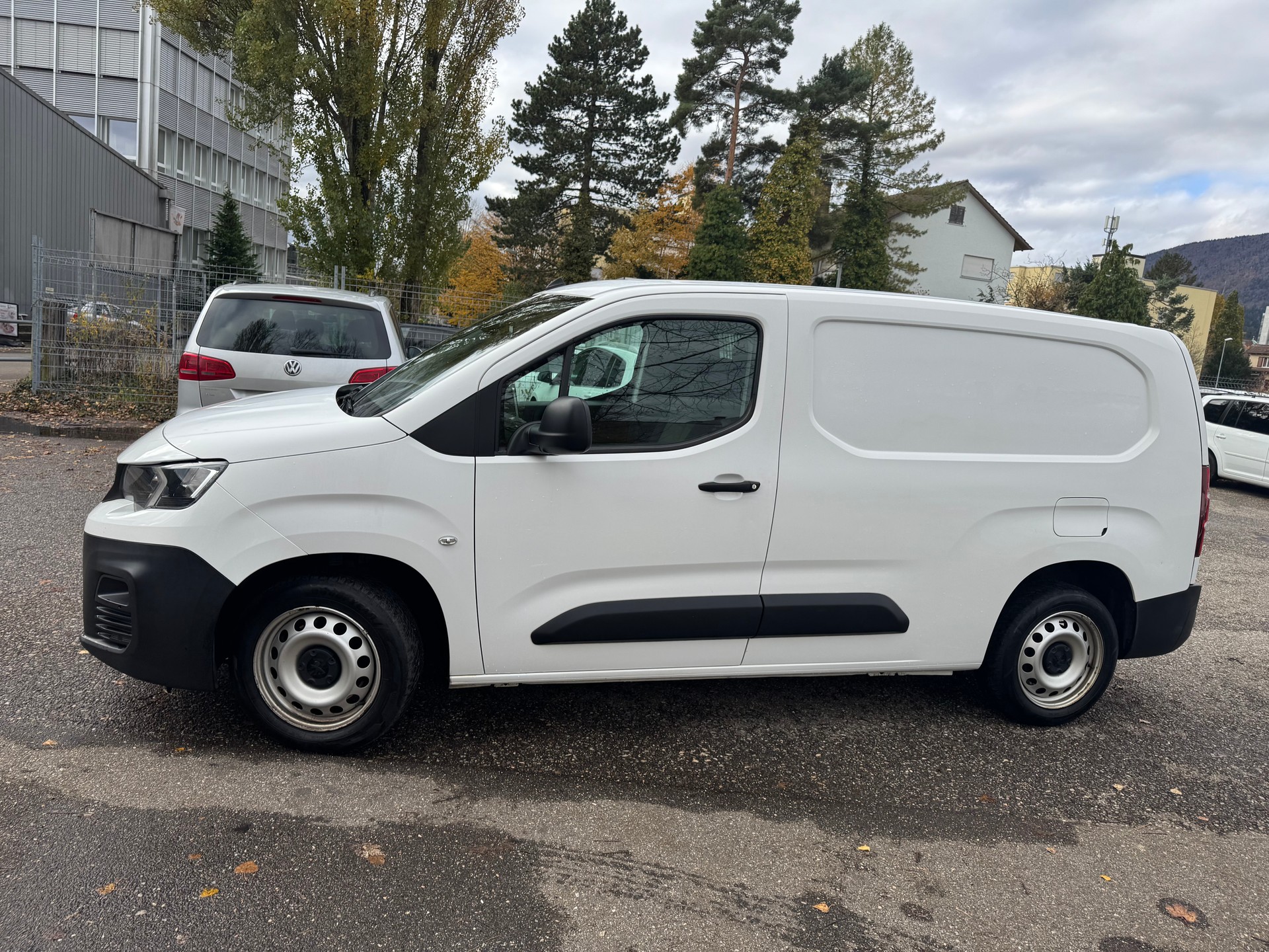 PEUGEOT Partner 1.6 Blue HDi s/s Asphalt Long 1000kg-image-7