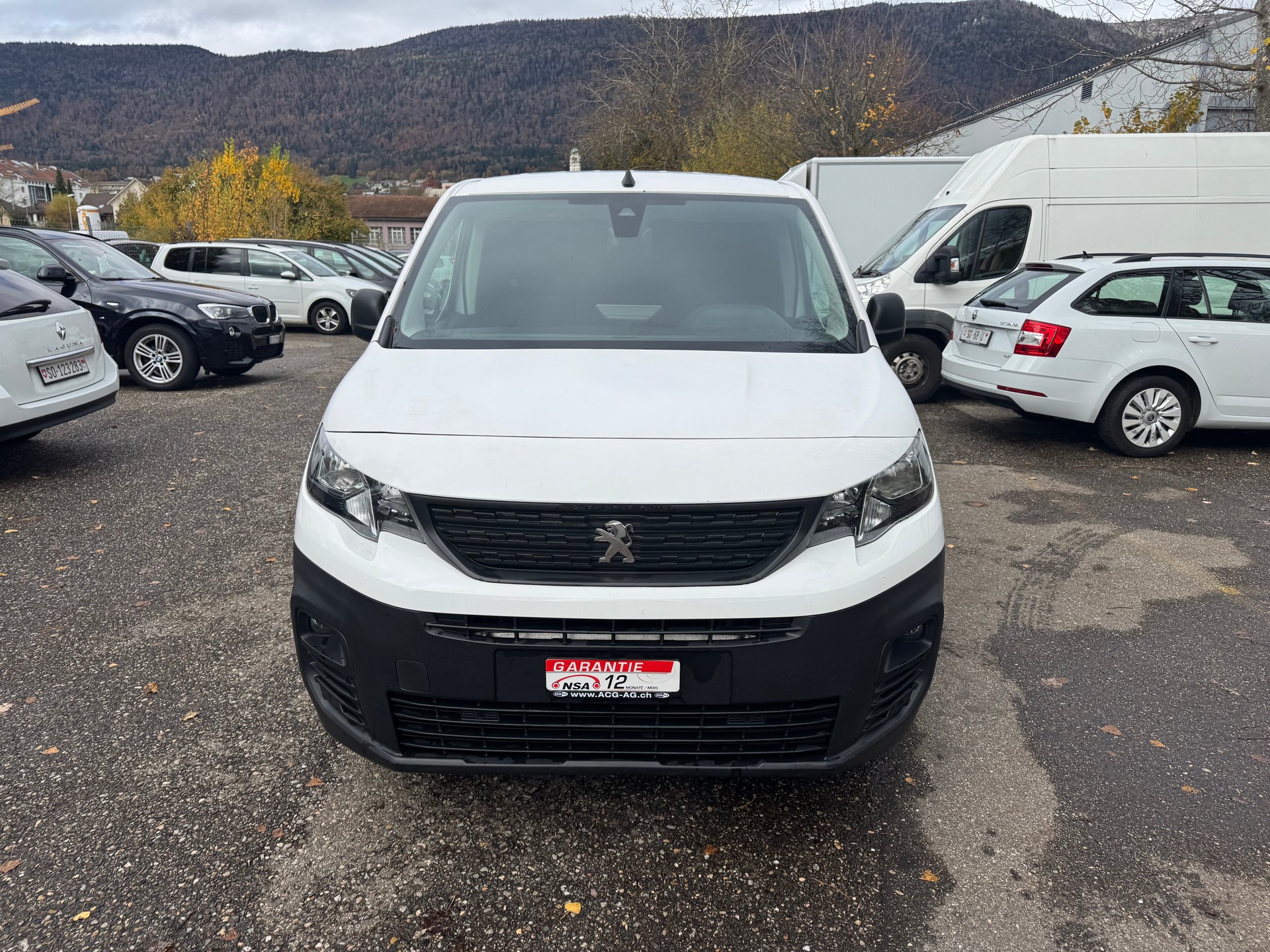 PEUGEOT Partner 1.6 Blue HDi s/s Asphalt Long 1000kg-image-1