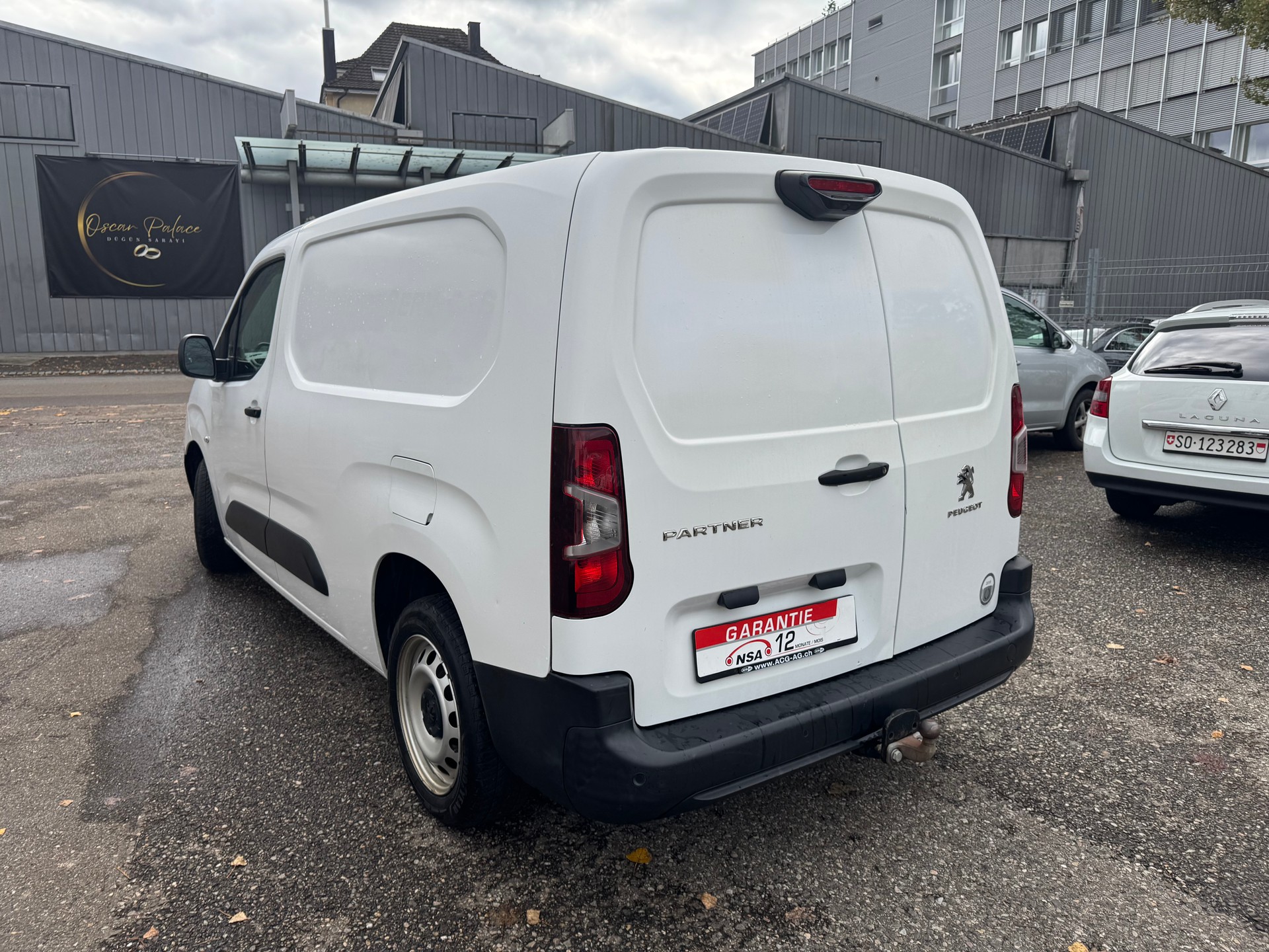 PEUGEOT Partner 1.6 Blue HDi s/s Asphalt Long 1000kg-image-12