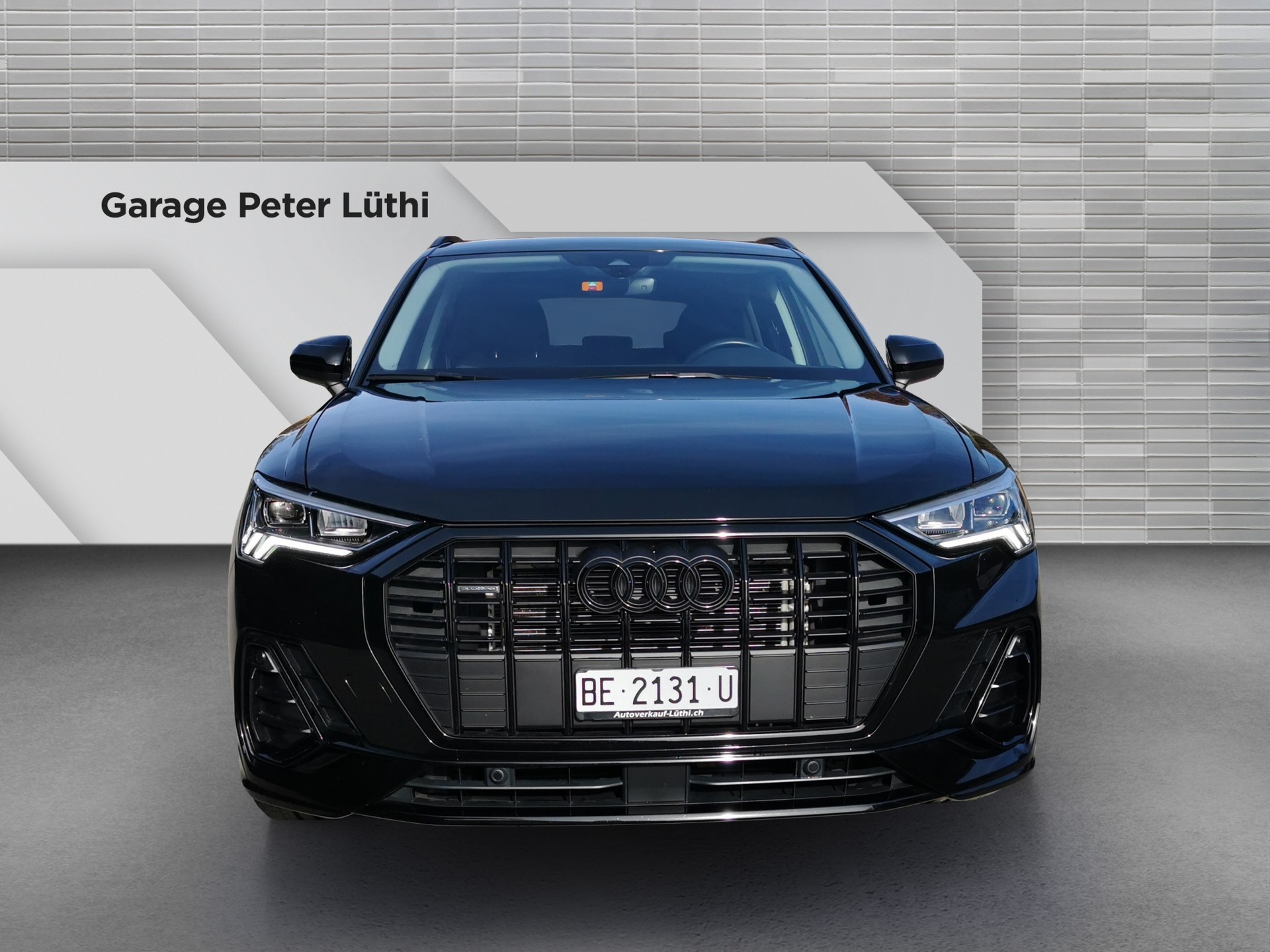 AUDI Q3 35 TDI S line quattro S-tronic-image-3