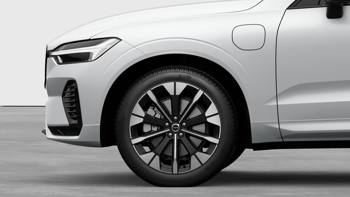 VOLVO XC60 2.0 T6 TE Plus Dark eAWD-image-7