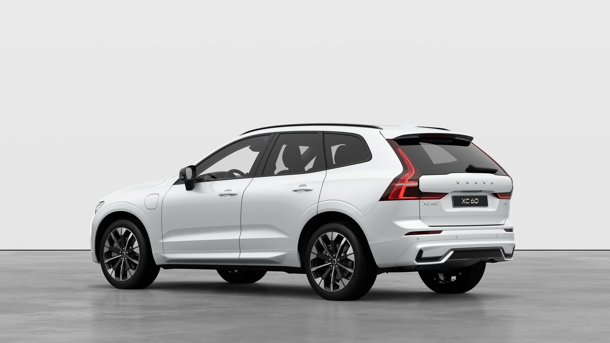 VOLVO XC60 2.0 T6 TE Plus Dark eAWD-showroom-element-1