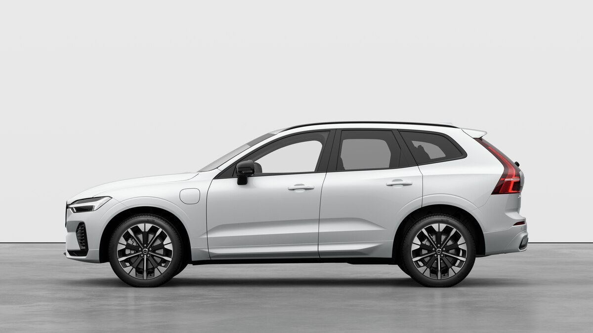VOLVO XC60 2.0 T6 TE Plus Dark eAWD-showroom-element-2