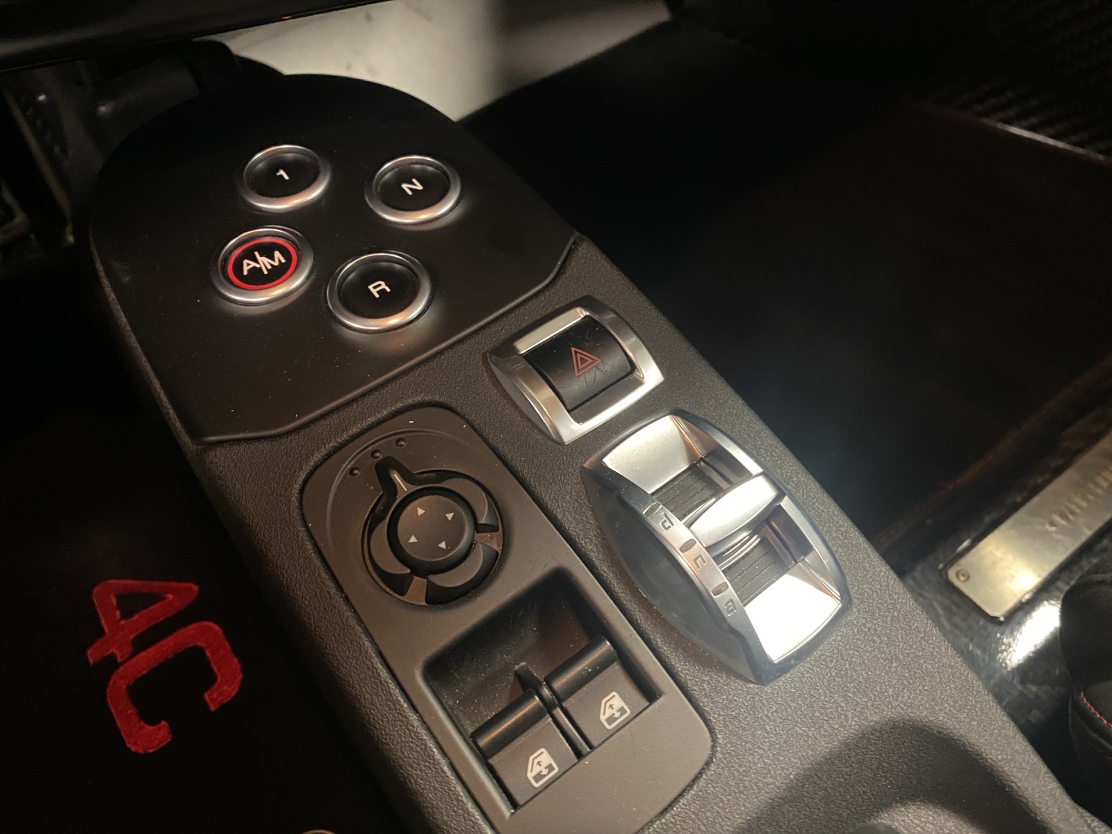 ALFA ROMEO 4C 1750 TBI TCT 1750 TBi-image-11