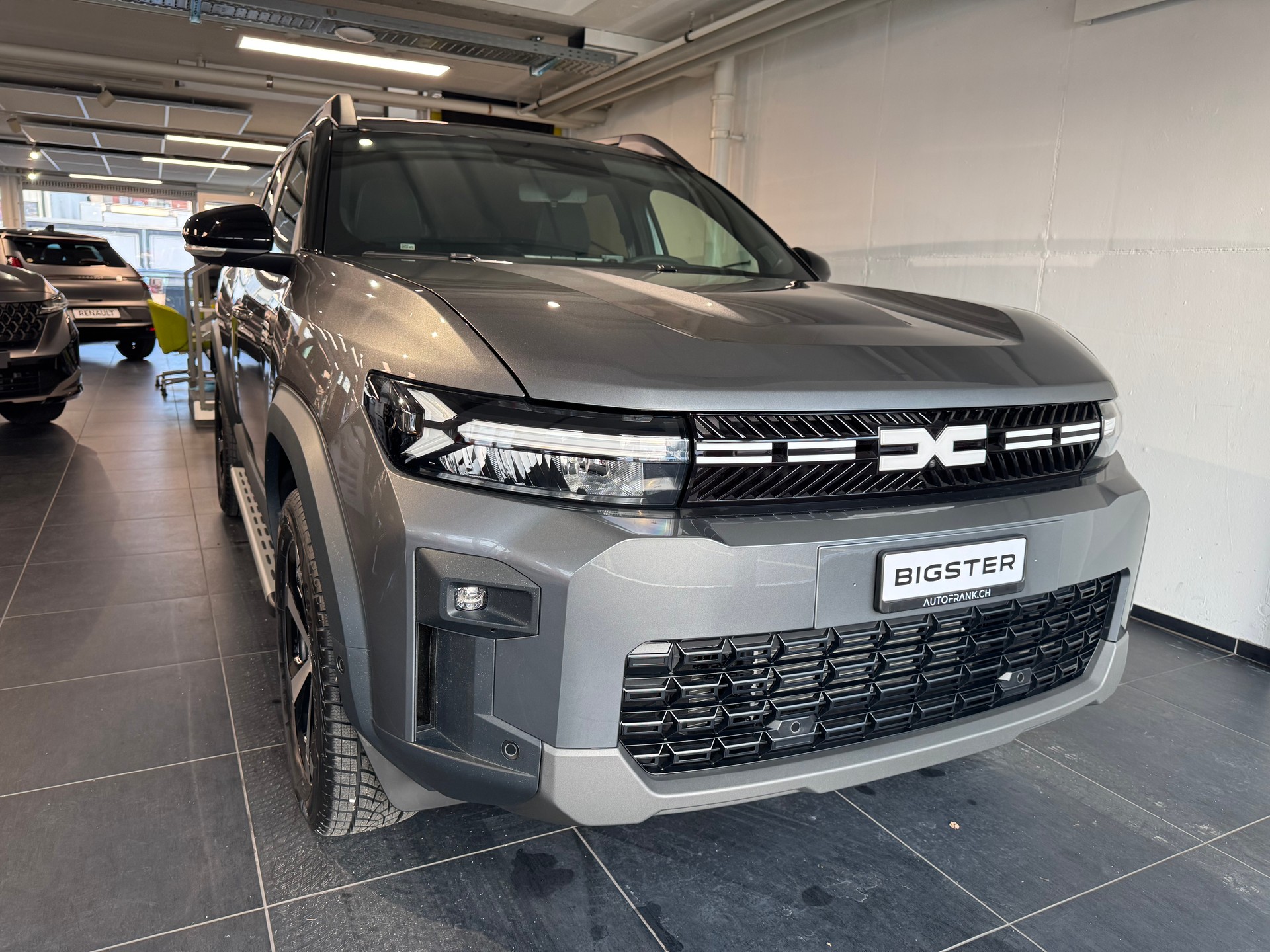 DACIA BIGSTER journey hybrid 155-showroom-element-1