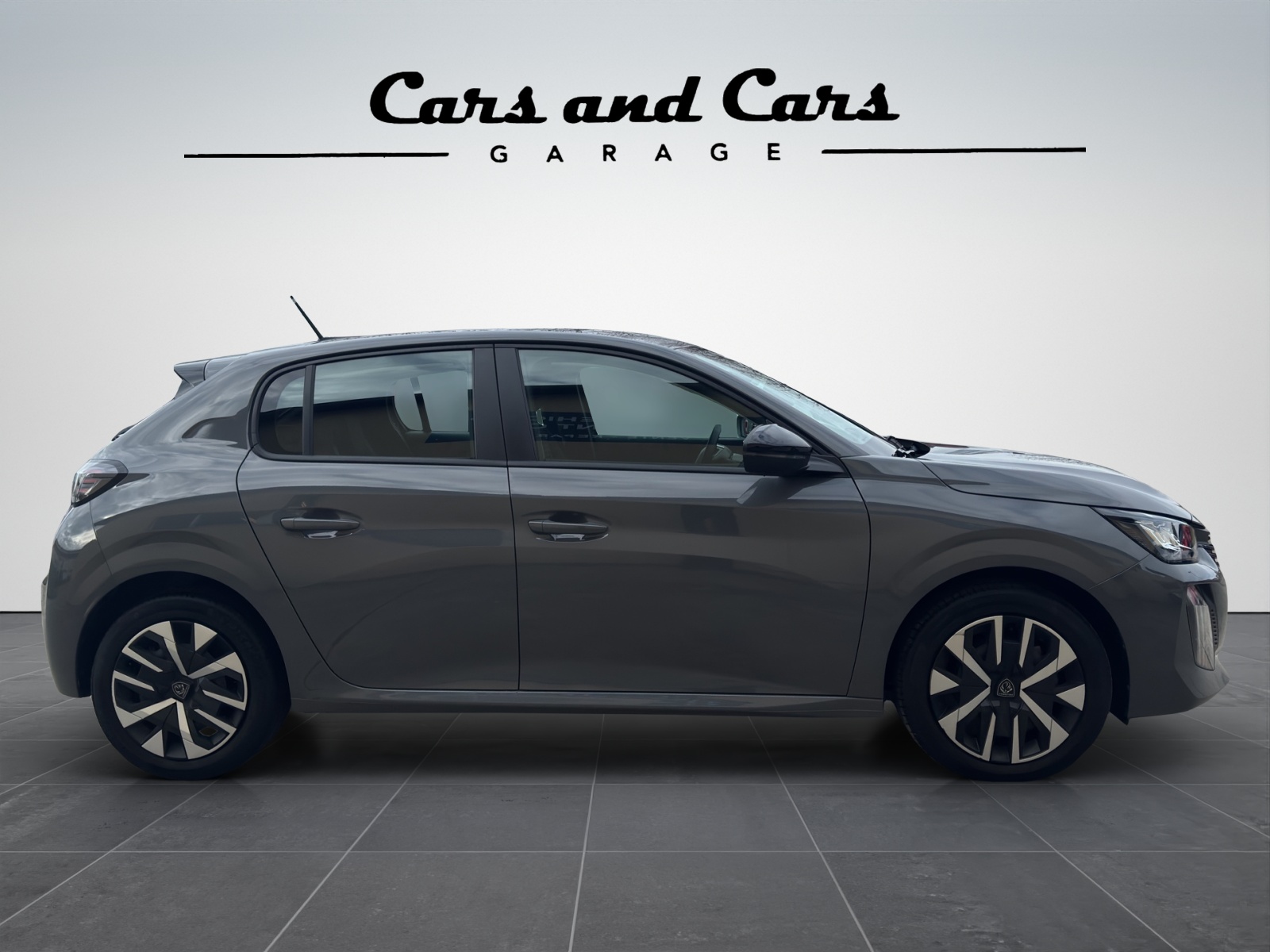 PEUGEOT 208 1.2 PureTech Active-image-2