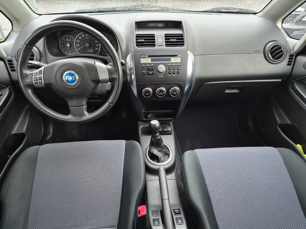 FIAT Sedici 1.6 4WD Emotion-image-11