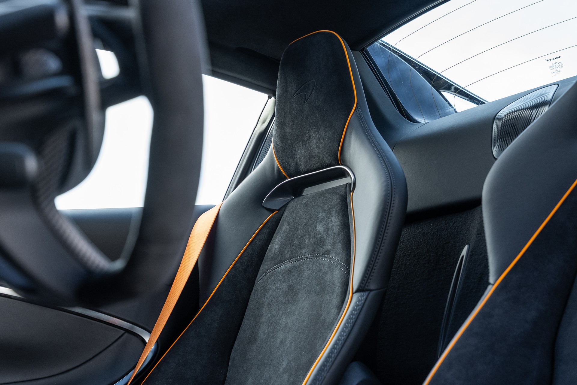 McLAREN Artura Spider-image-11