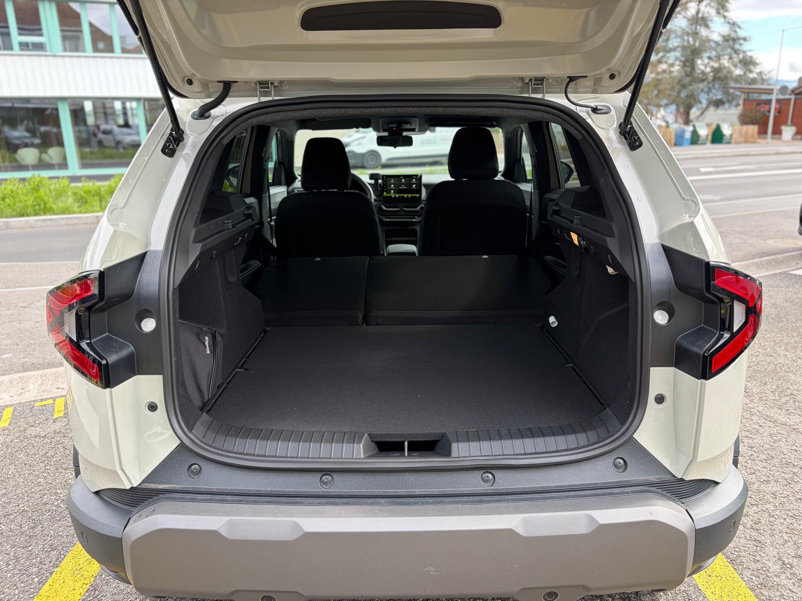 DACIA Duster HEV 155 Journey-image-11