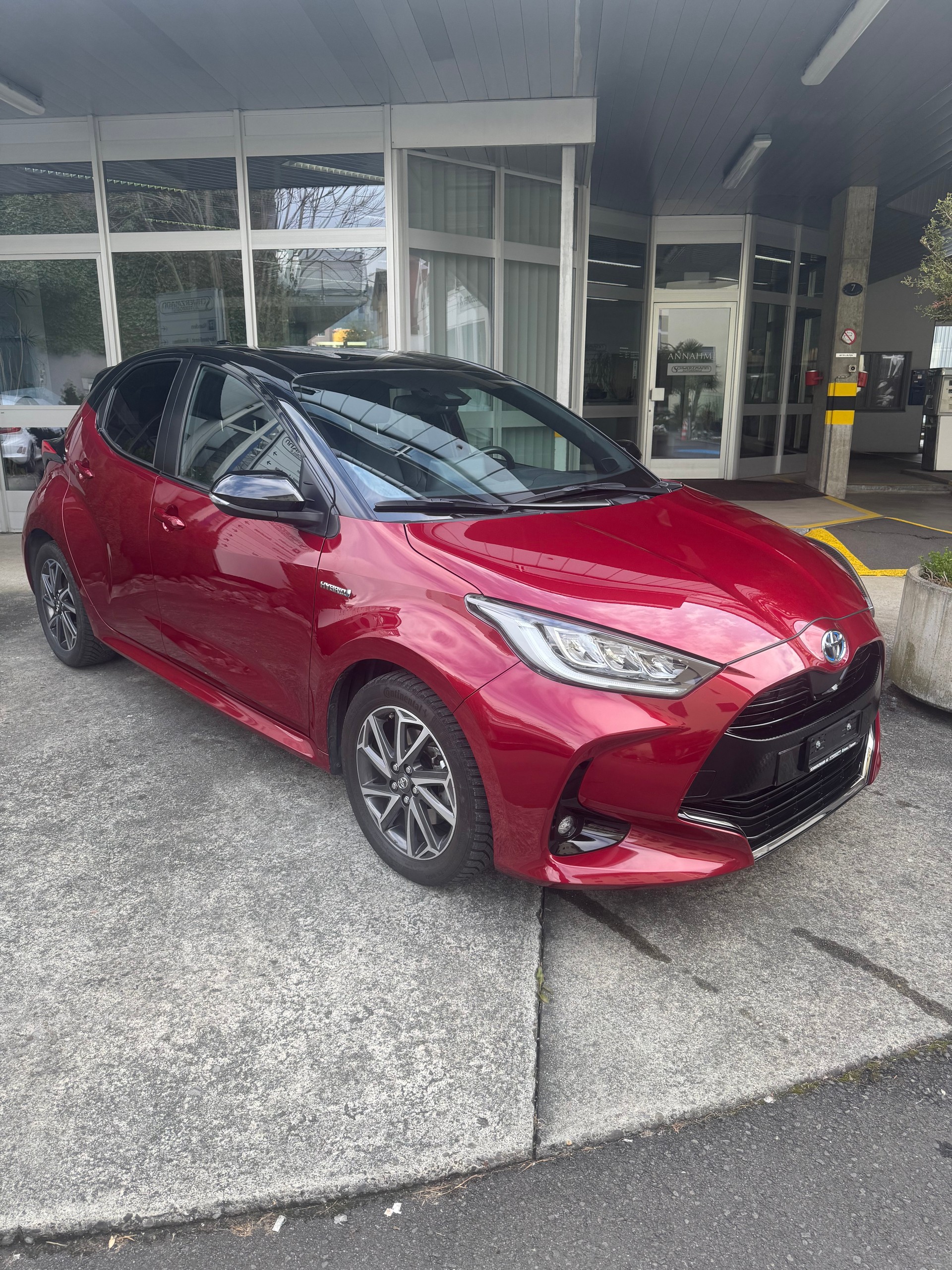 TOYOTA Yaris 1.5 Style e-CVT