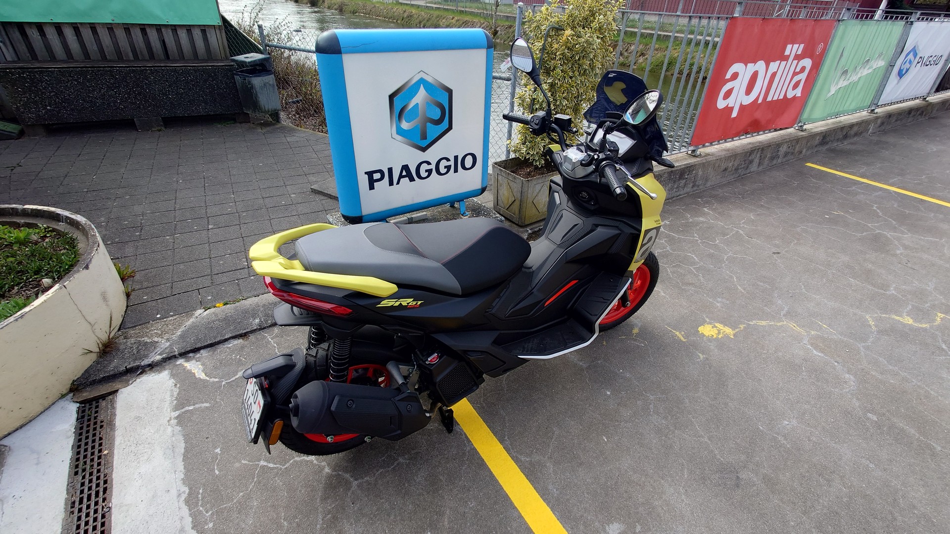 APRILIA SR 125 GT Sport ABS-image-2