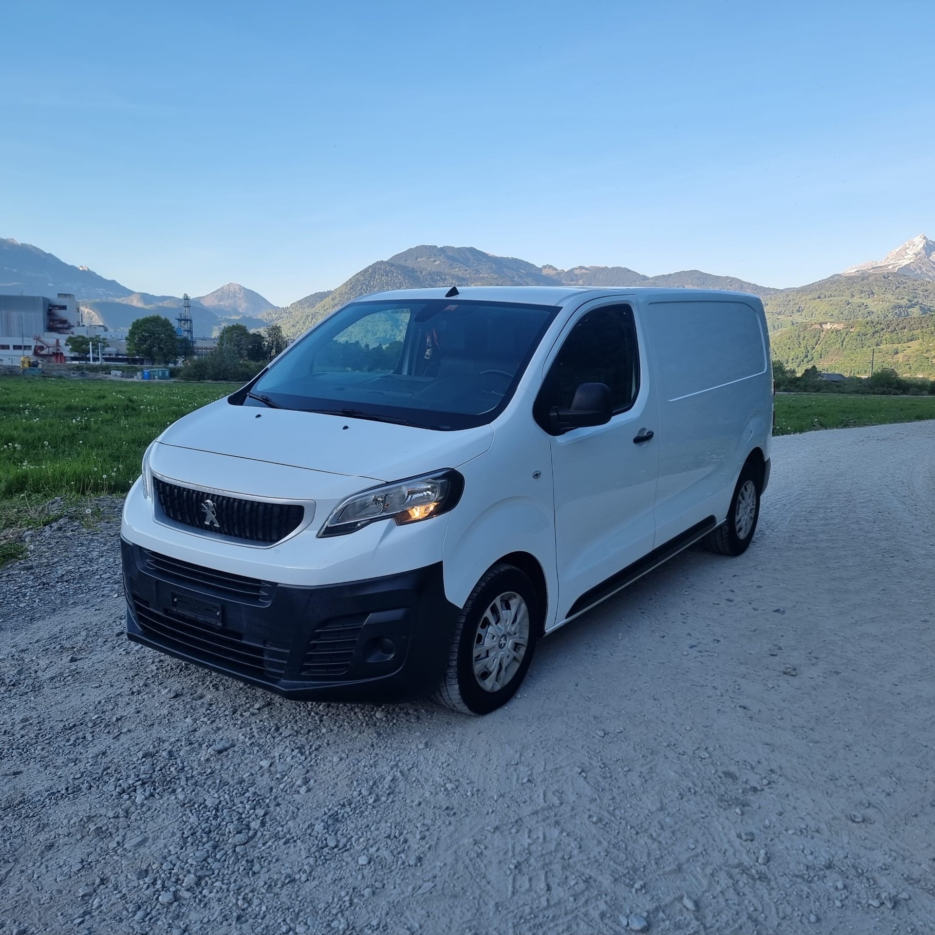 PEUGEOT EXPERT
