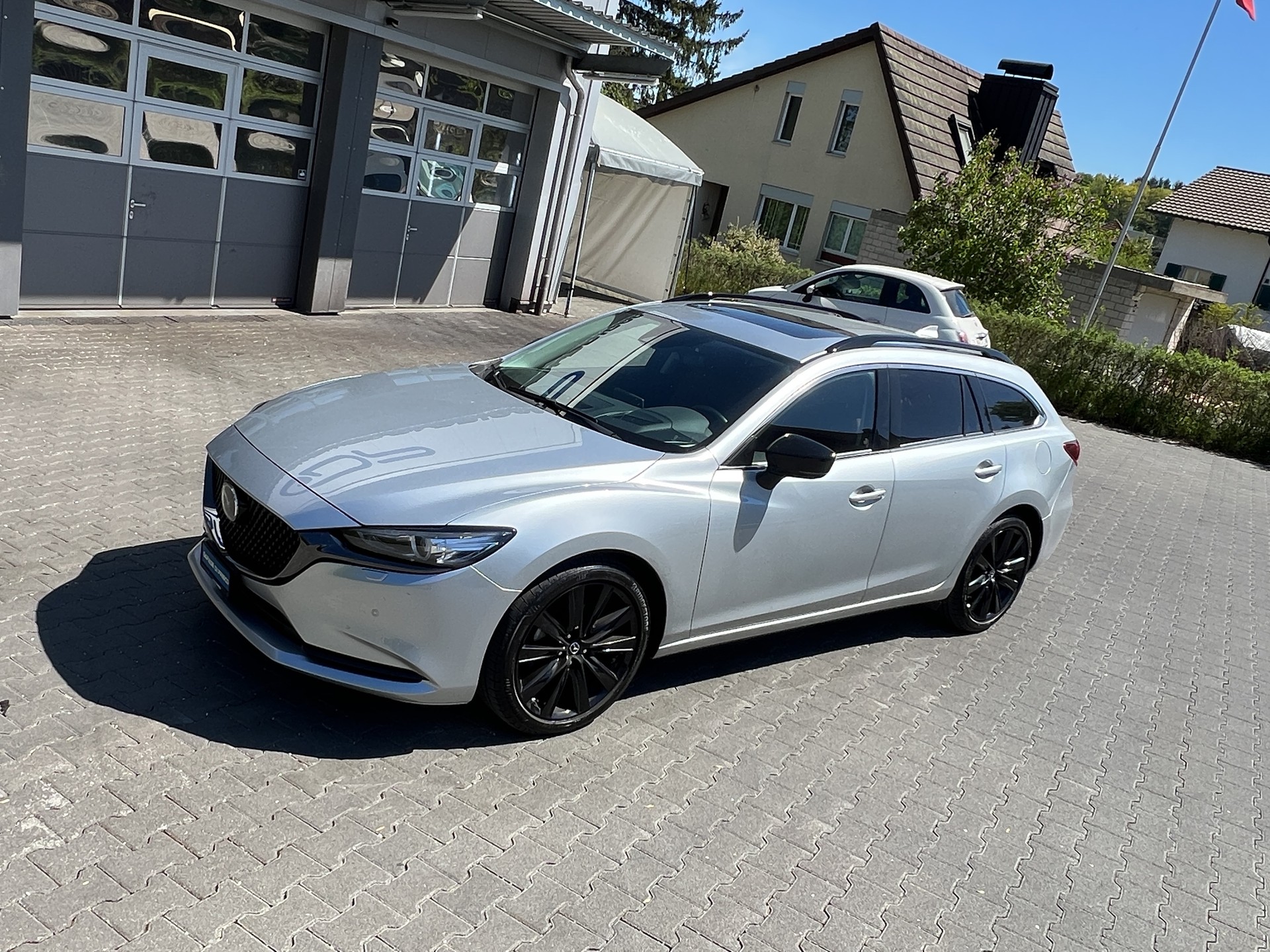 MAZDA 6 Sportwagon Skyactiv-G 194 Homura AT-image-16