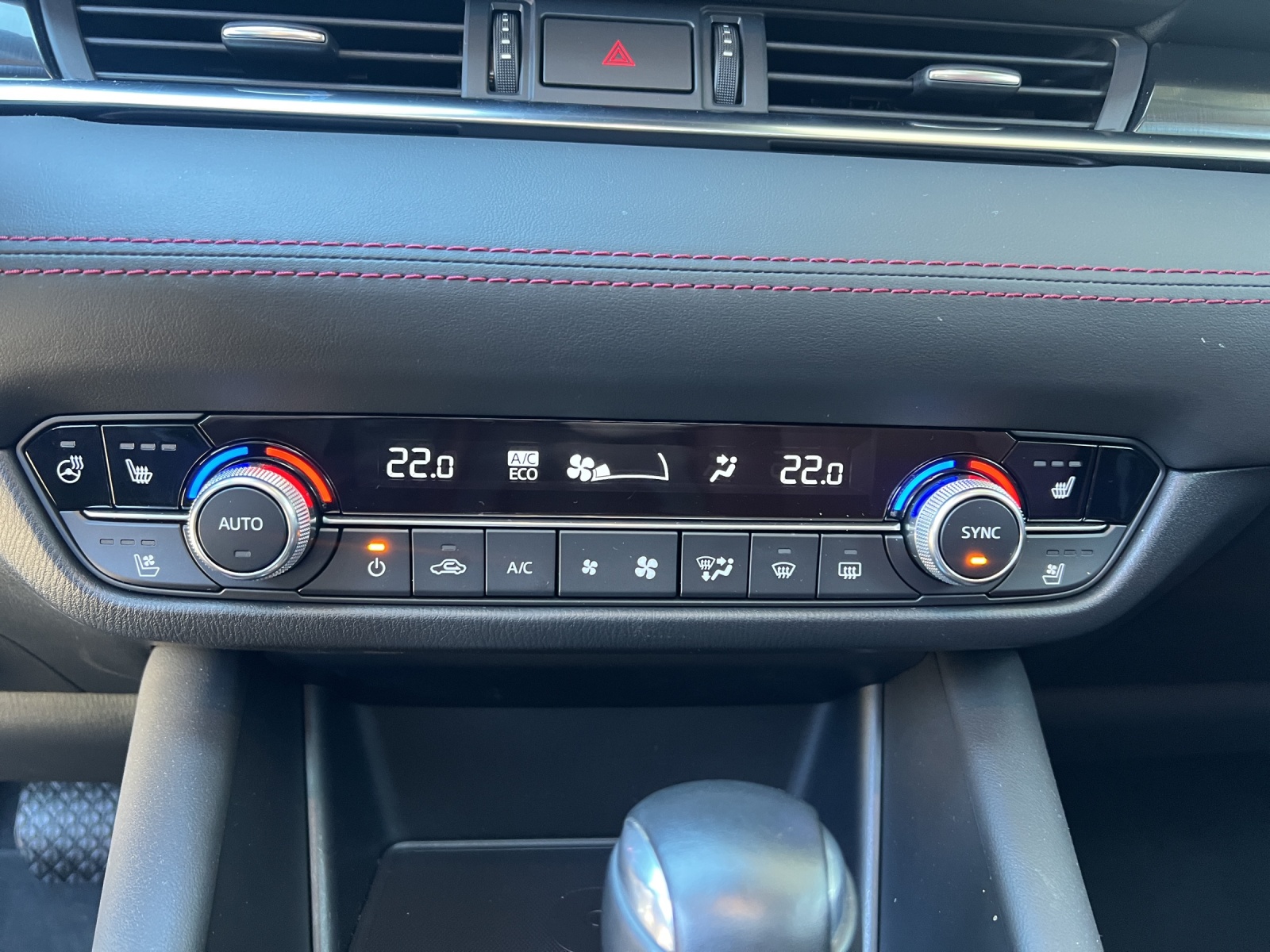 MAZDA 6 Sportwagon Skyactiv-G 194 Homura AT-image-12
