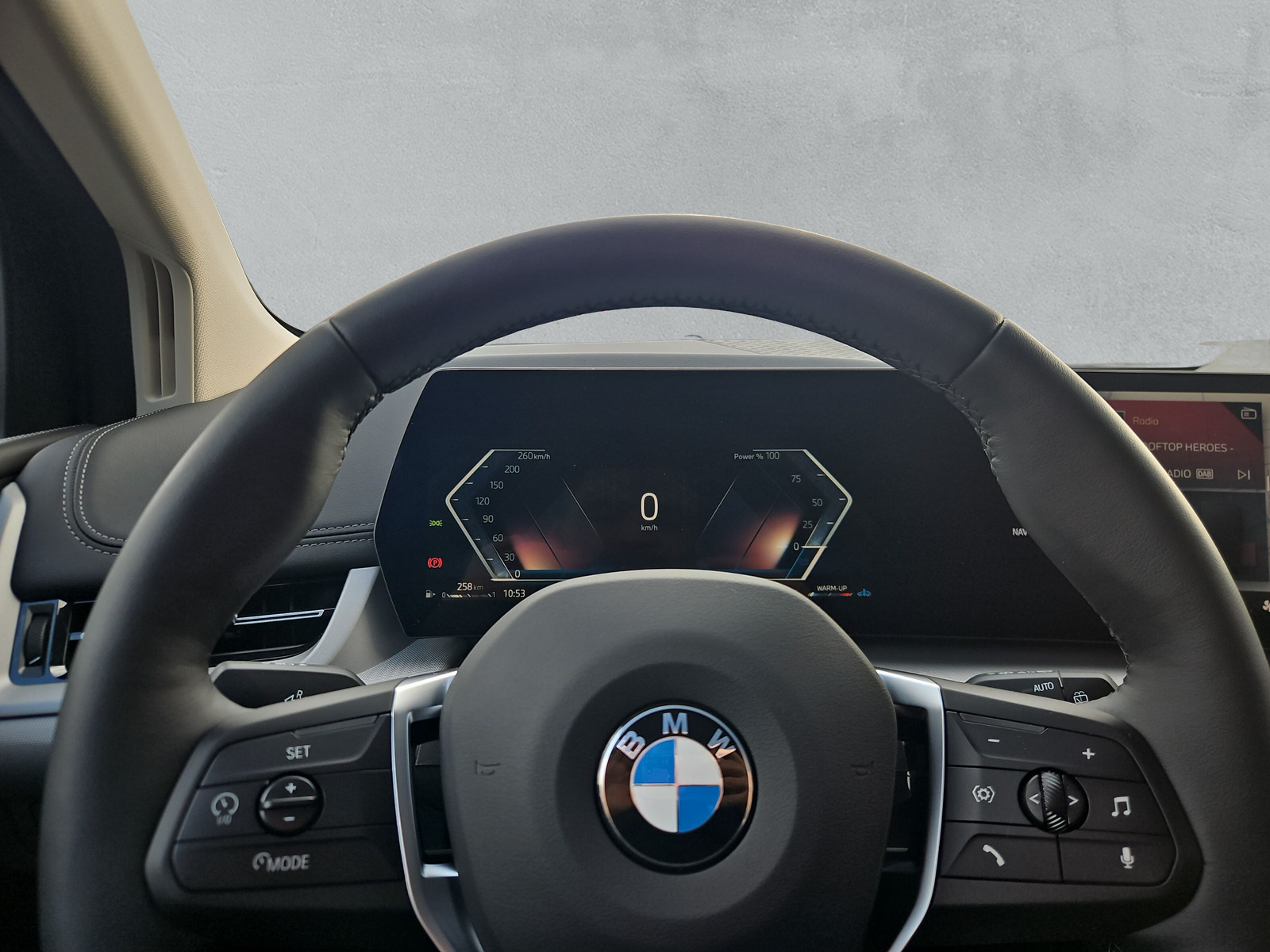 BMW 218d Active Tourer DKG-image-17