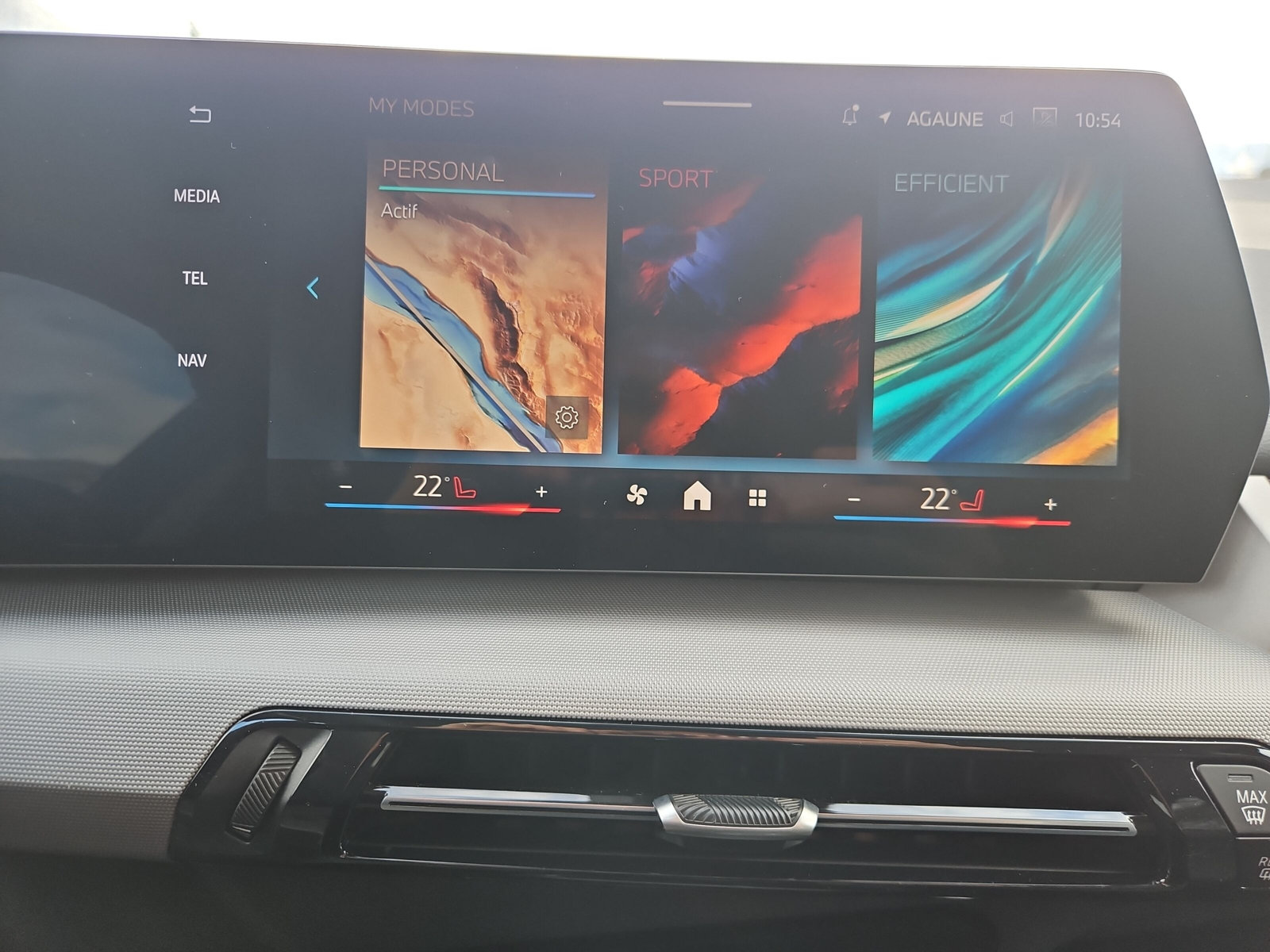 BMW 218d Active Tourer DKG-image-22