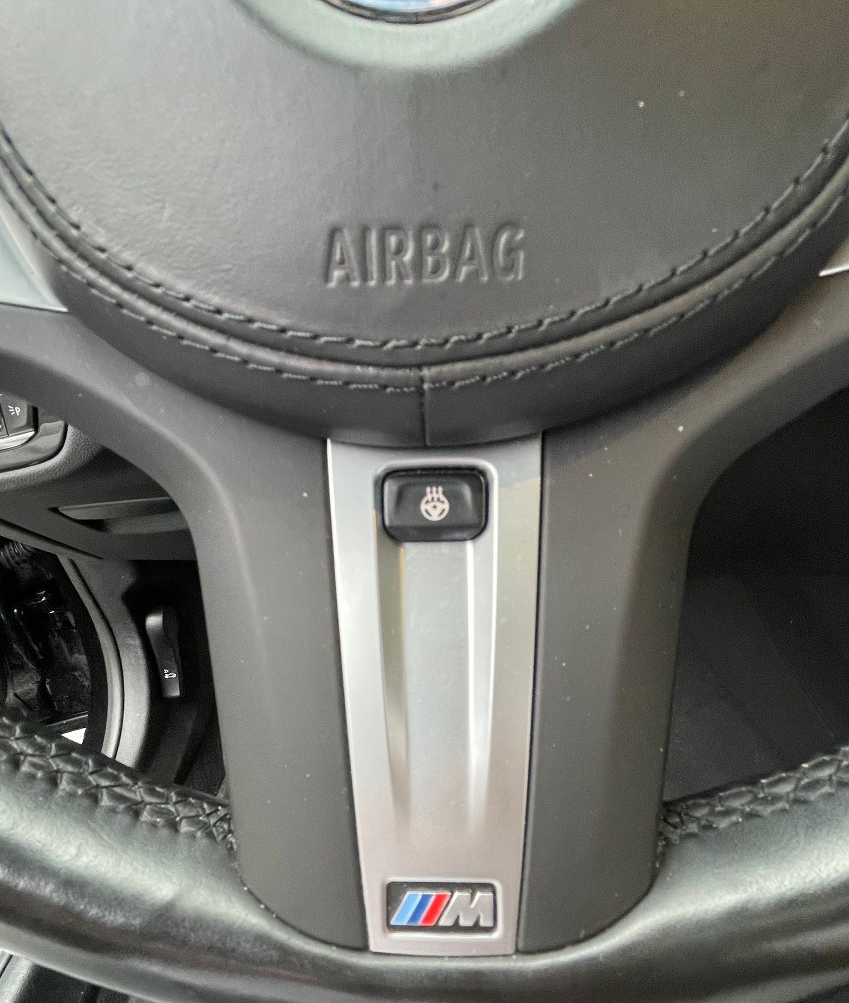 BMW Facelift 540i xDrive 48V Luxury Line Steptronic Werksgarantie CH-Auto 70% Rabatt All Black-image-6