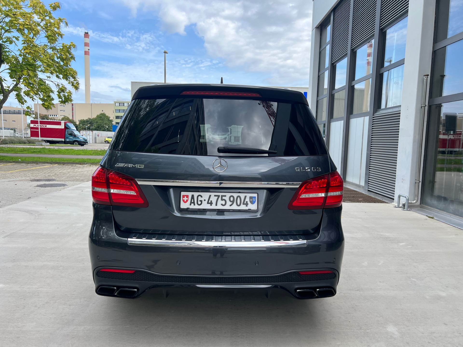 MERCEDES-BENZ GLS 63 AMG 4Matic Speedshift Plus 7G-Tronic-showroom-element-3