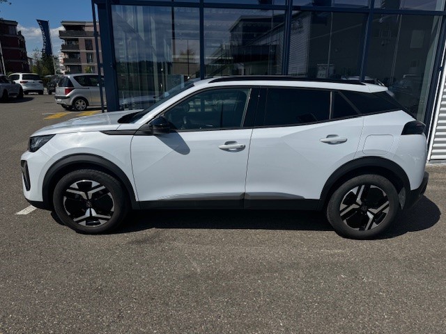 PEUGEOT 2008 1.2 PureTech Allure Premium-image-1