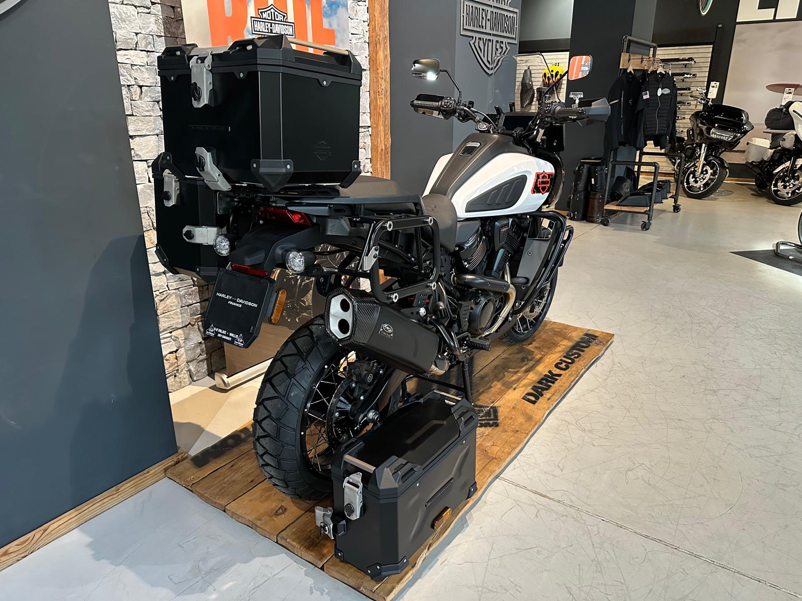 HARLEY-DAVIDSON Pan AmericaTM 1250 Limited-showroom-element-2
