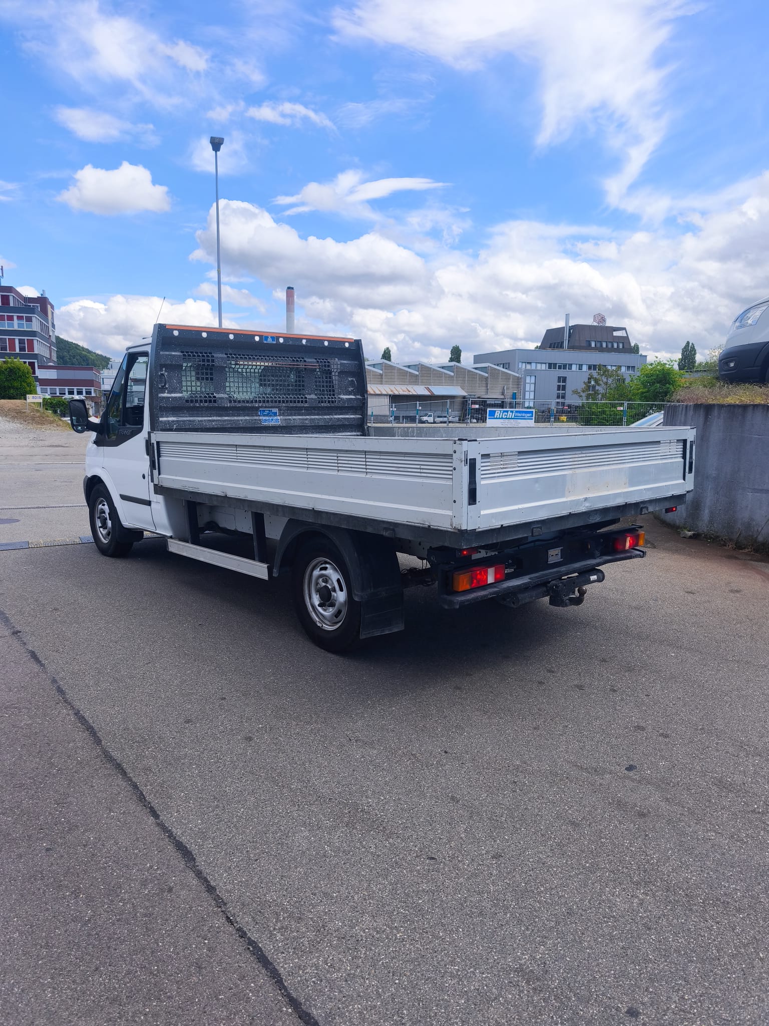 FORD 350-image-4