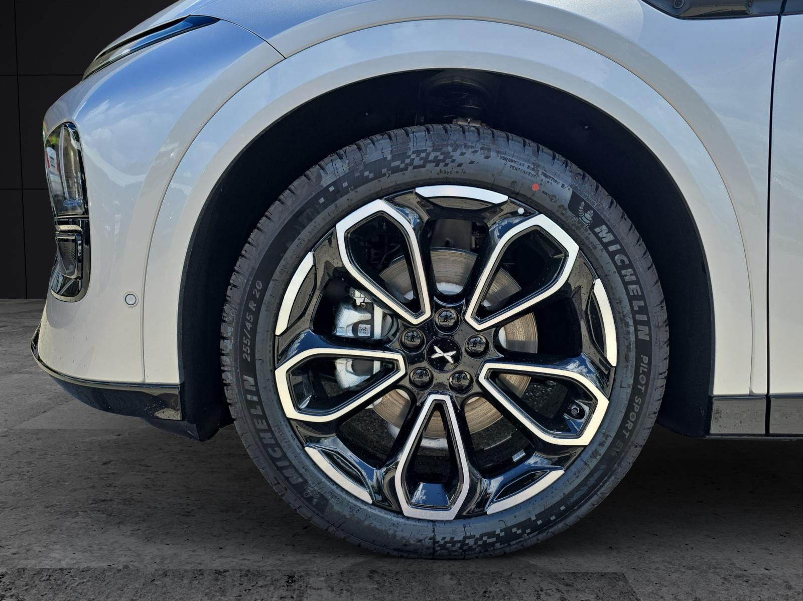 XPENG G6 Performance AWD-showroom-element-3