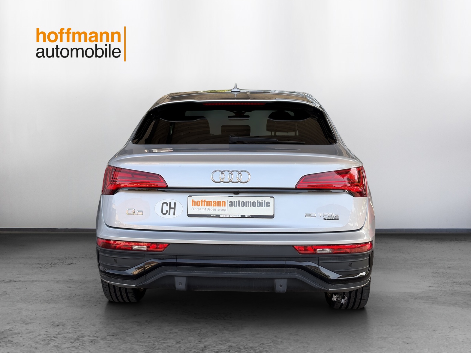 AUDI Q5 Sportback 50 TFSI e PHEV S line quattro S-tronic-image-4