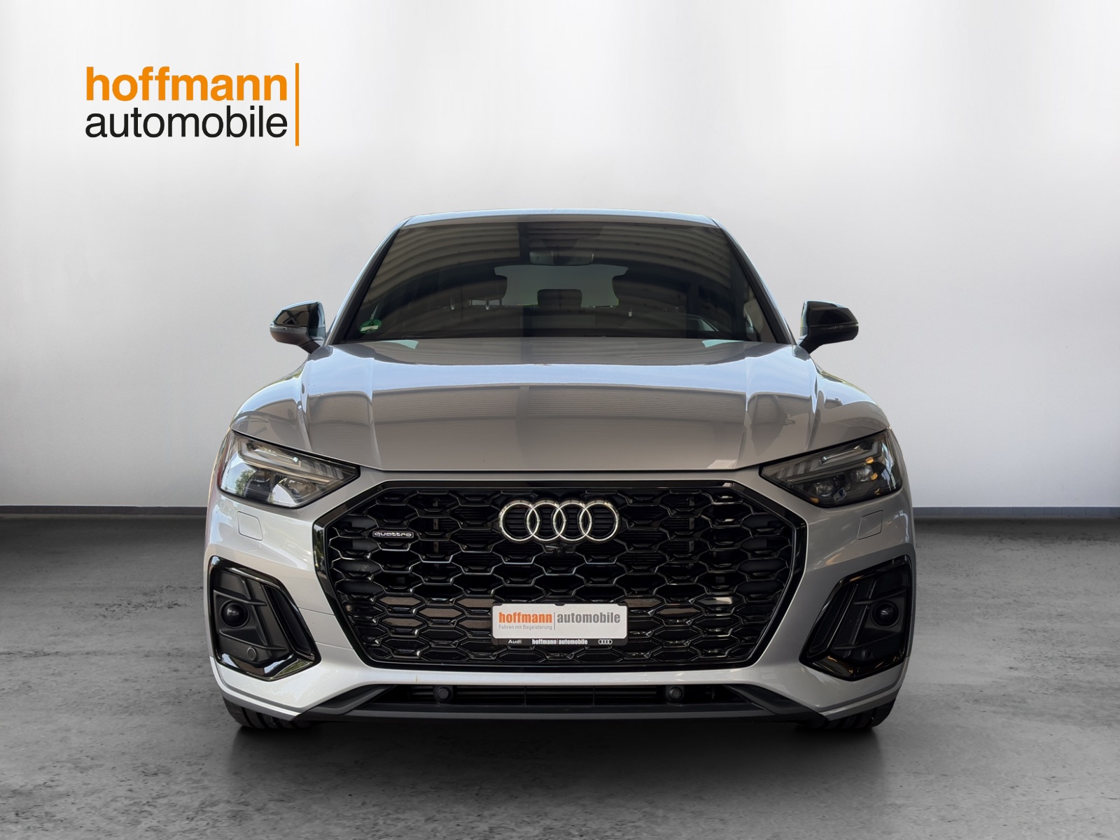 AUDI Q5 Sportback 50 TFSI e PHEV S line quattro S-tronic-image-1