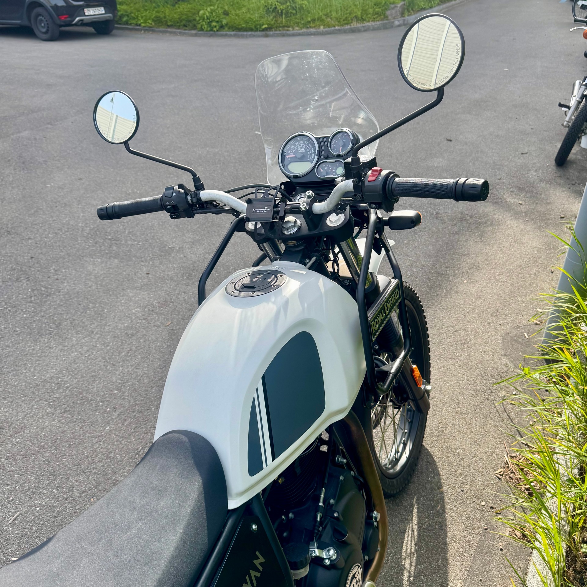 ROYAL ENFIELD Himalayan-image-2