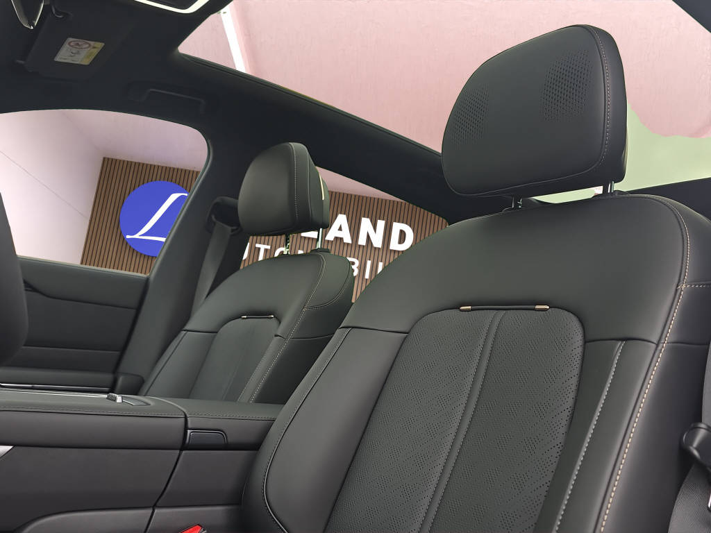 ZEEKR 7X Privilege AWD-image-12