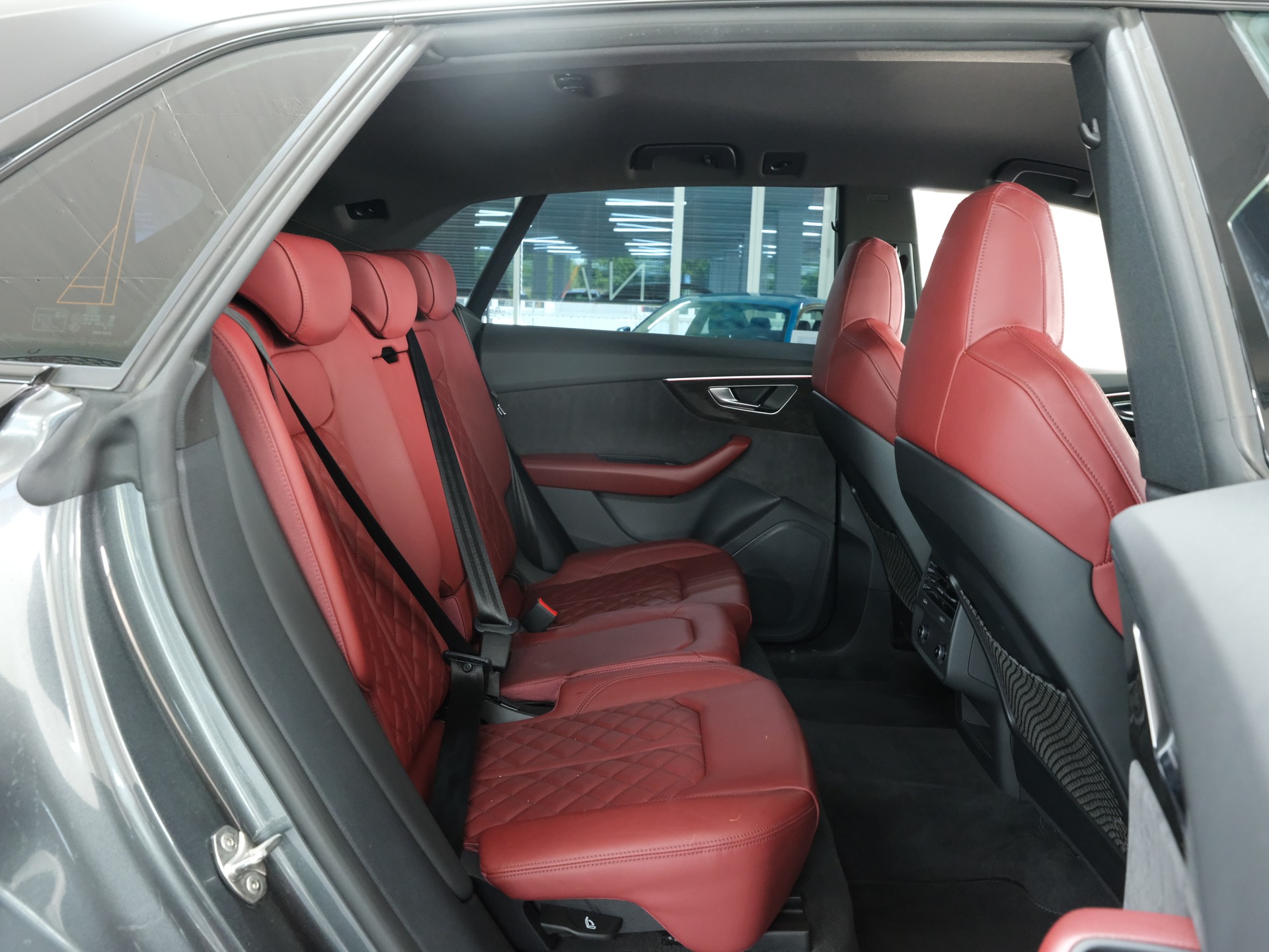 AUDI SQ8 TFSI quattro tiptronic *RS Performance* *Sportabgassanlage* *Head Up Display*-image-28