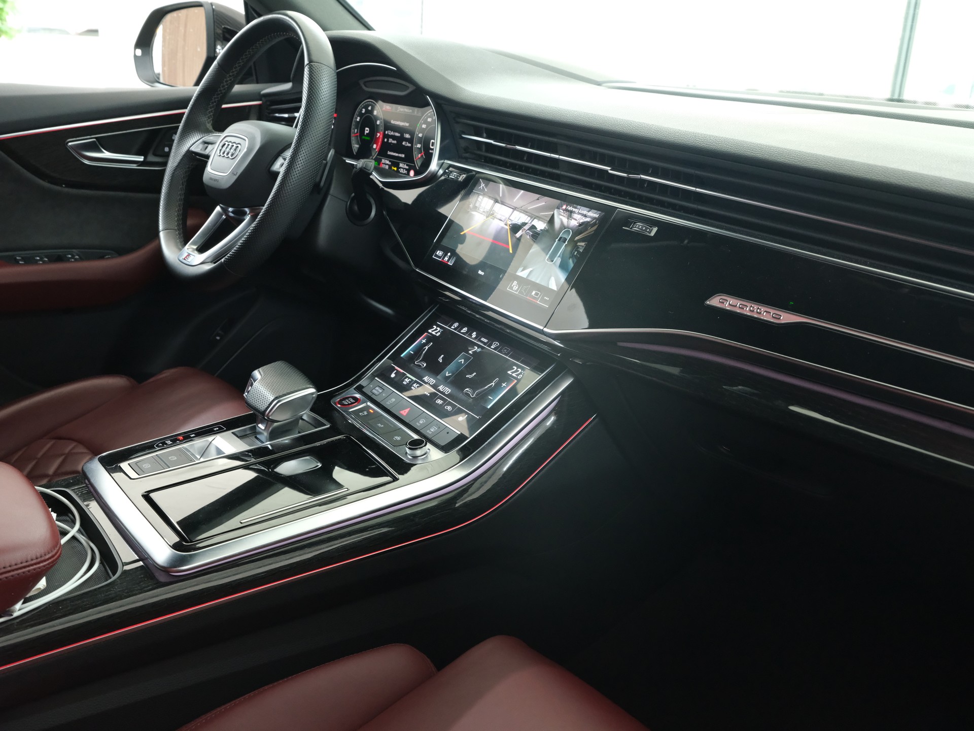 AUDI SQ8 TFSI quattro tiptronic *RS Performance* *Sportabgassanlage* *Head Up Display*-image-33