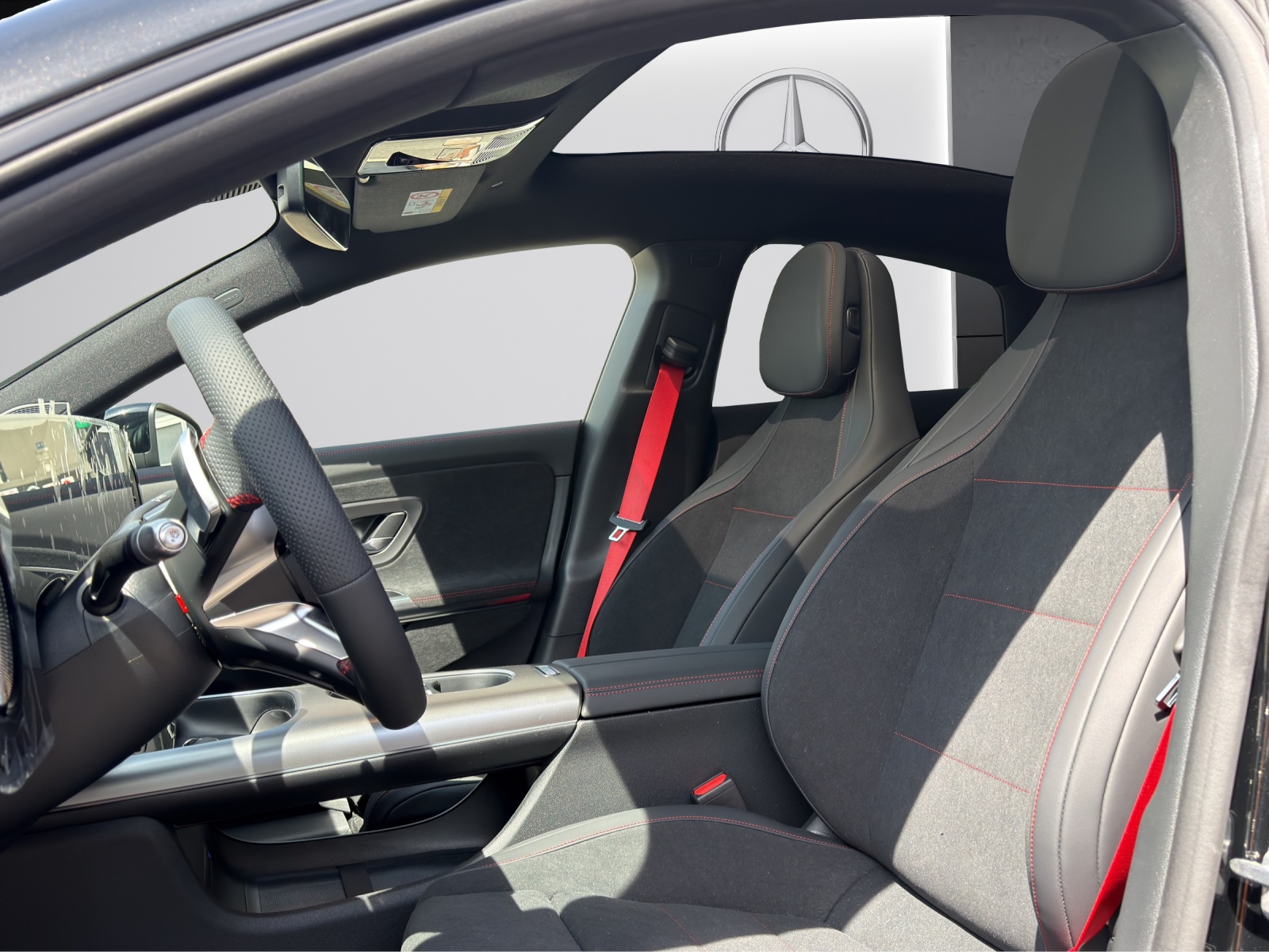 MERCEDES-BENZ CLA 350 4 Matic 85 kWh EQ-image-11