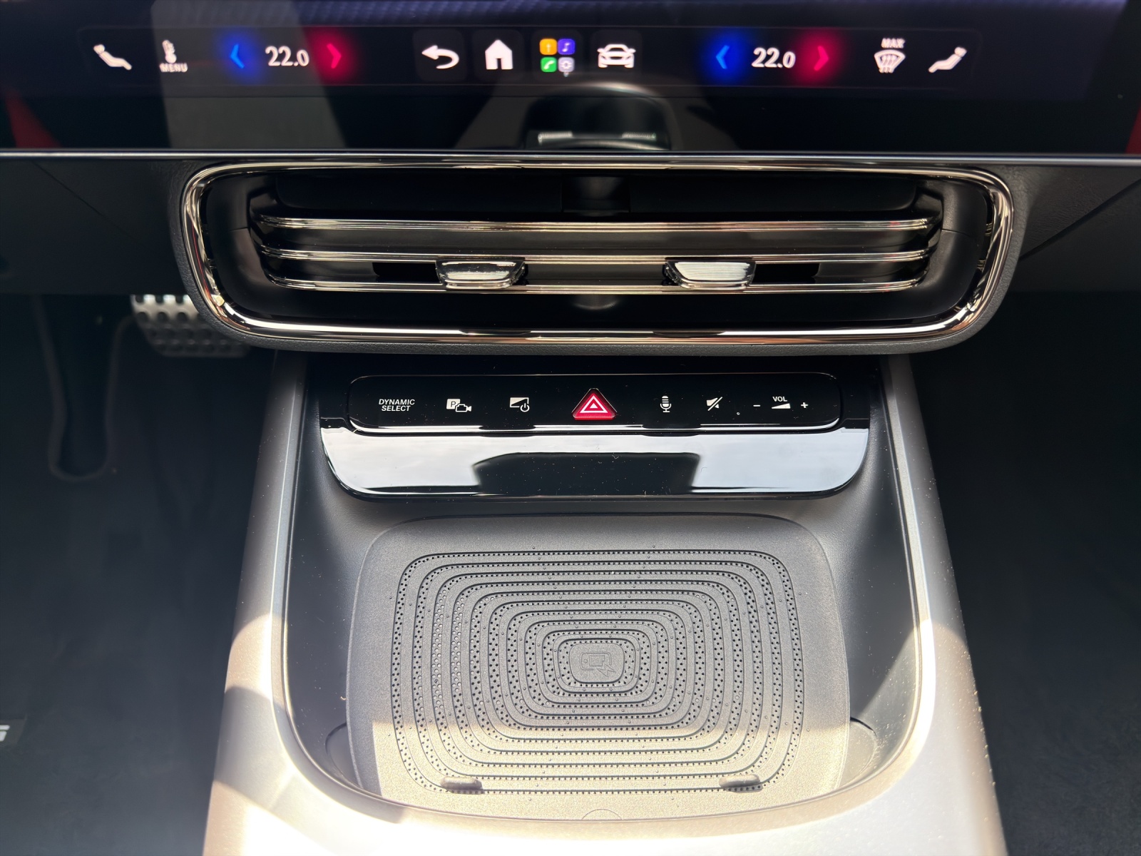 MERCEDES-BENZ CLA 350 4 Matic 85 kWh EQ-image-10