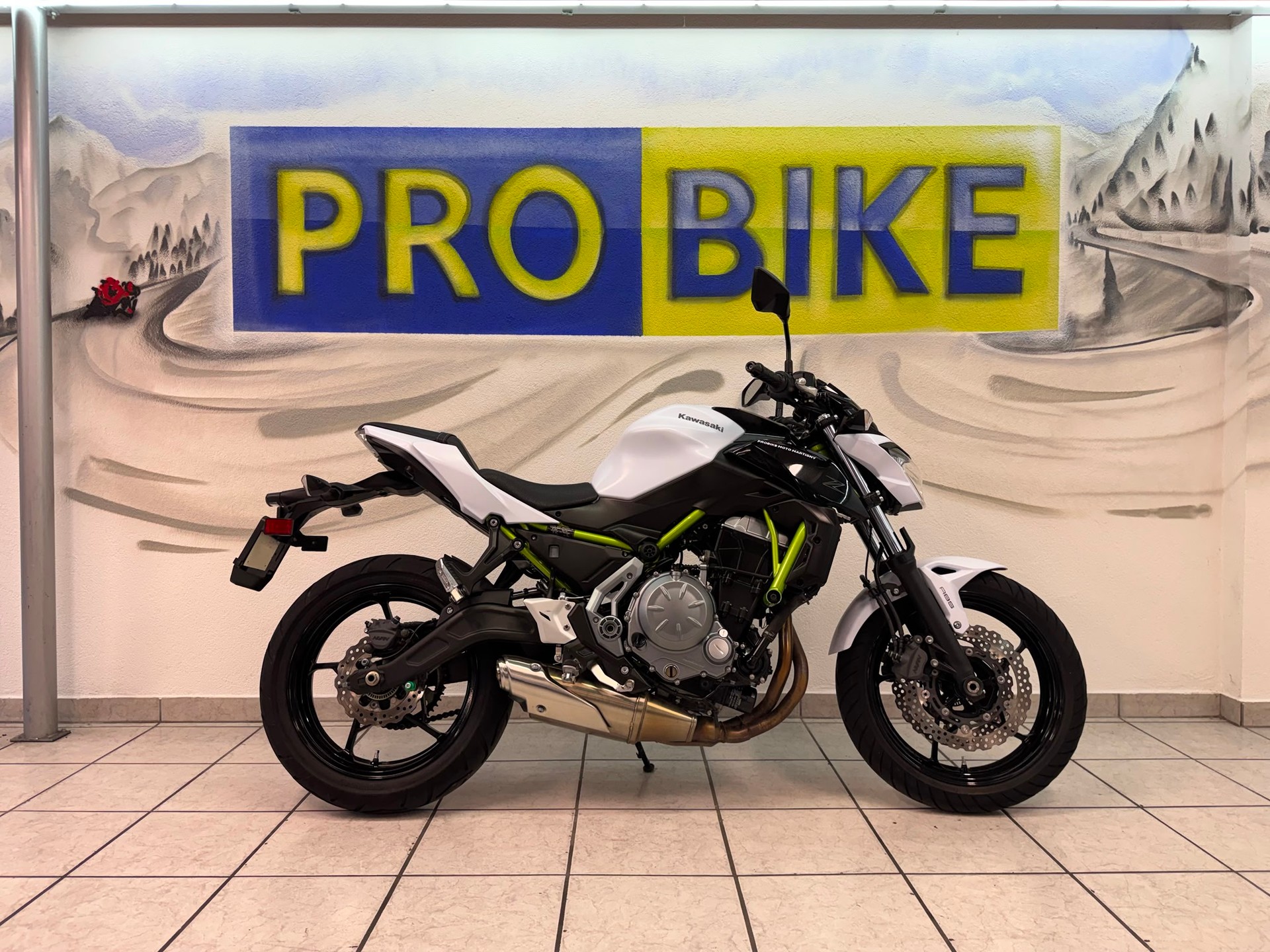KAWASAKI Z 650 ABS (35kW)-image-1