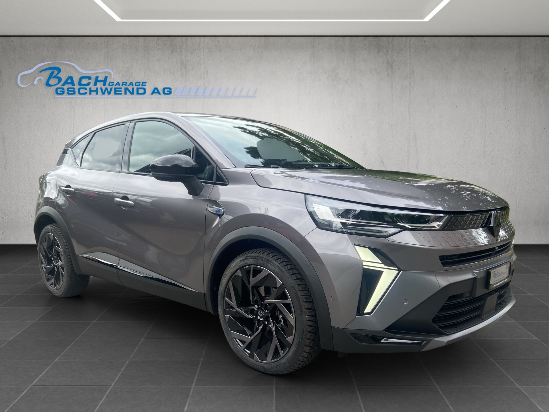 RENAULT Captur 1.3 TCe Esprit Alpine EDC-showroom-element-1