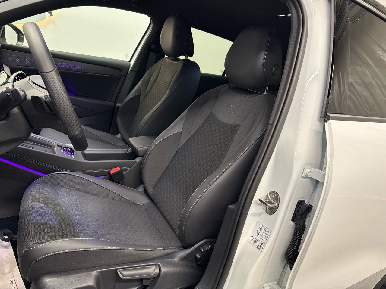 VW T-Roc 1.5 eTSI mHEV R-Line DSG-image-4