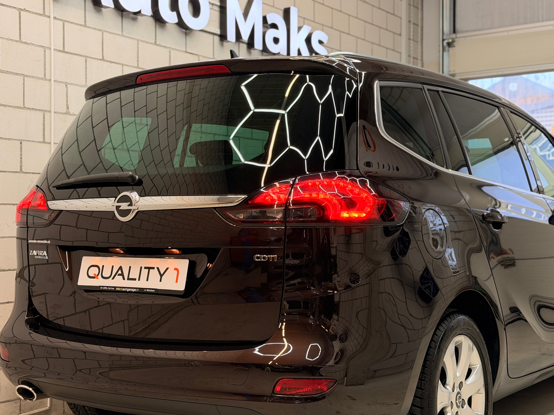 OPEL Zafira Tourer 2.0 CDTi Cosmo Automatic-showroom-element-3