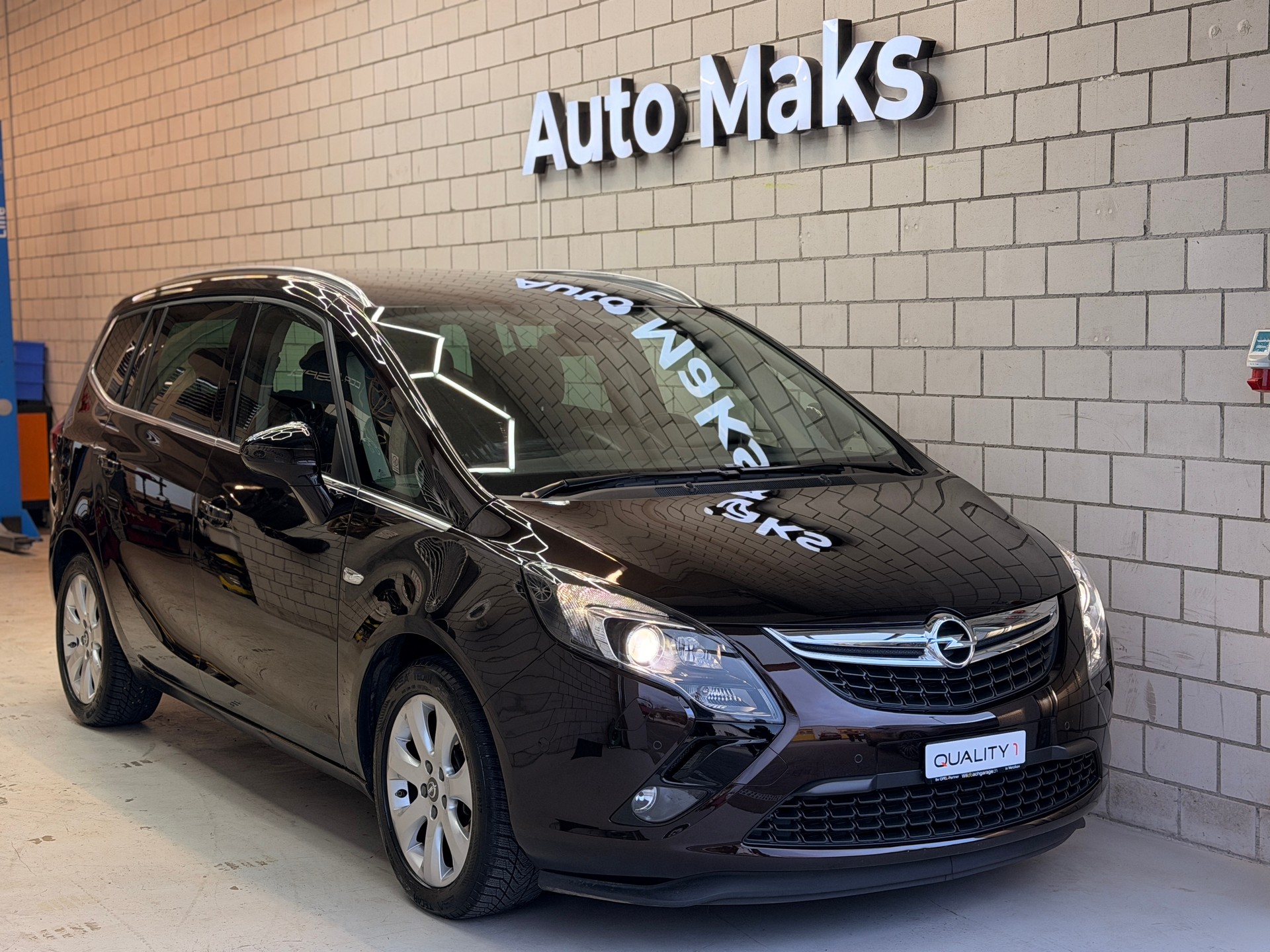 OPEL Zafira Tourer 2.0 CDTi Cosmo Automatic-showroom-element-1