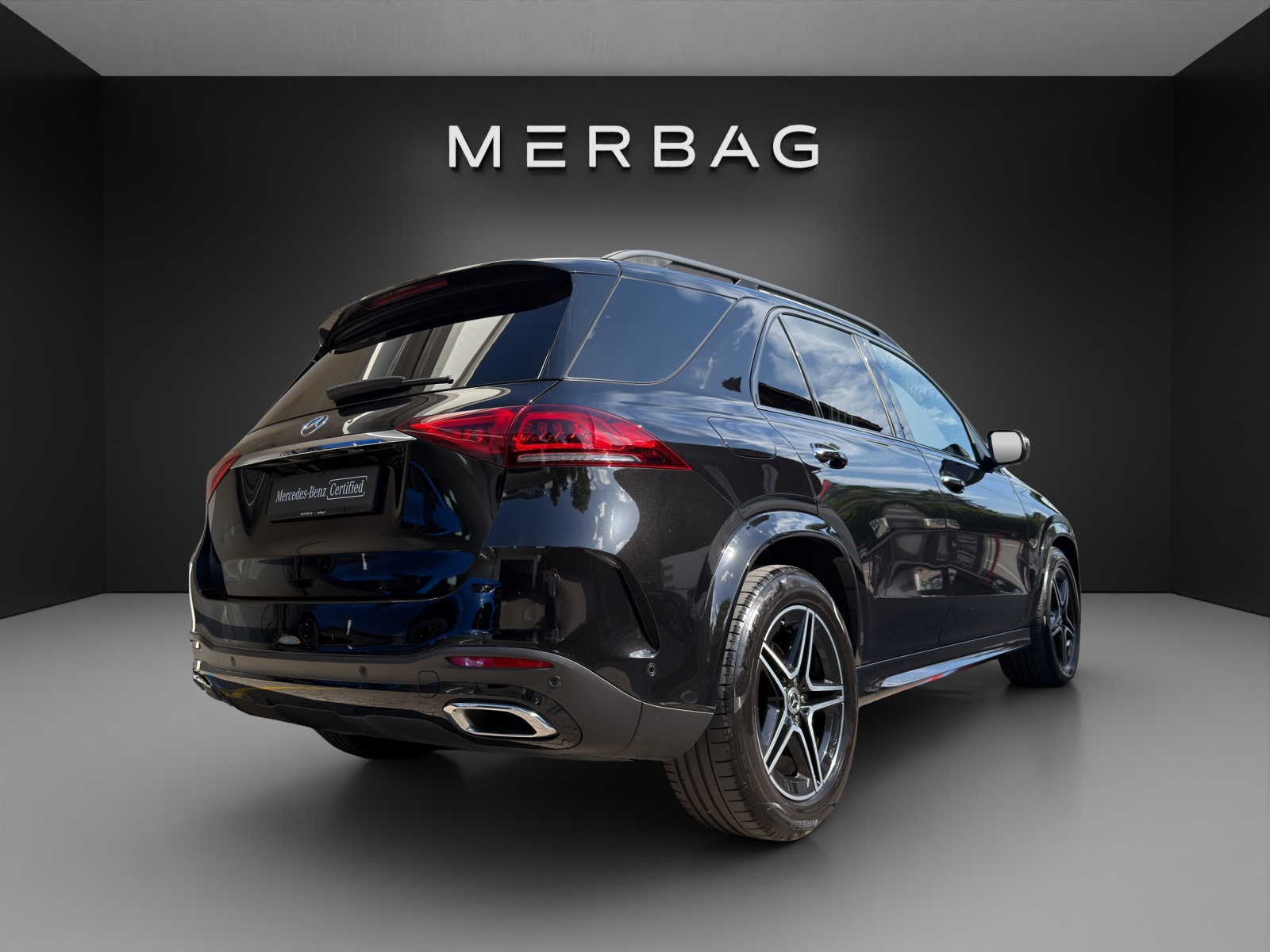 MERCEDES-BENZ GLE 400 d 4Matic AMG Line 9G-Tronic-image-2