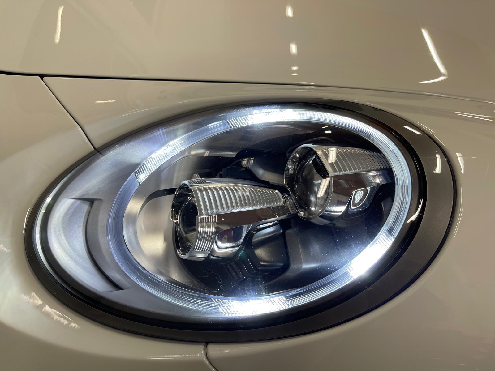 PORSCHE 911 Cabriolet 3.8 Turbo PDK-image-7