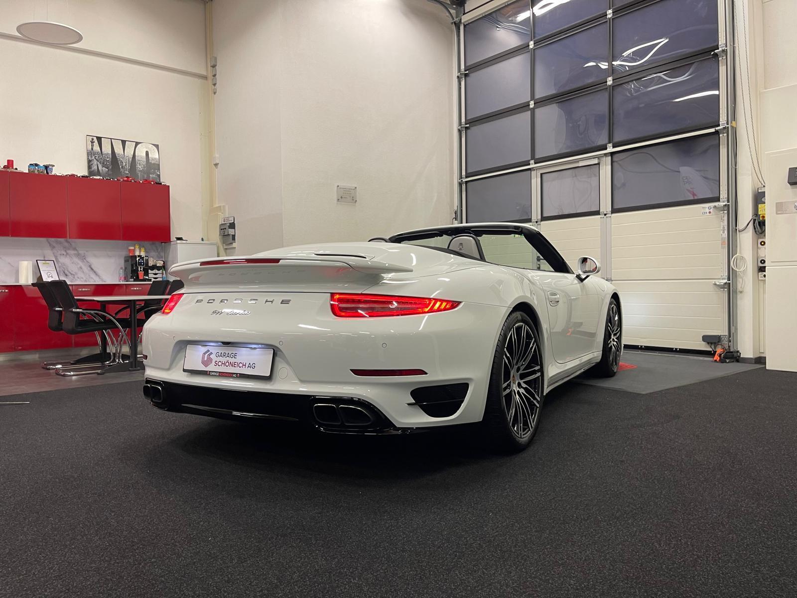 PORSCHE 911 Cabriolet 3.8 Turbo PDK-image-4