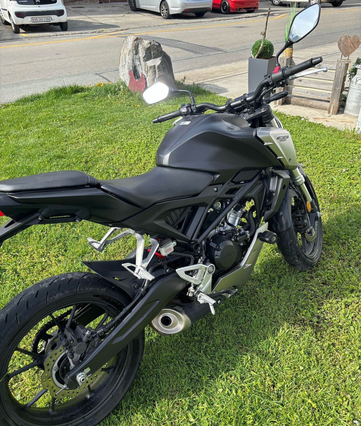 HONDA CBF 125 M-image-2